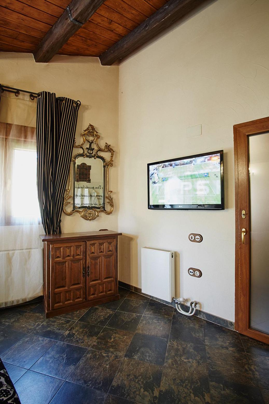 CASA DE CUCU Navaluenga