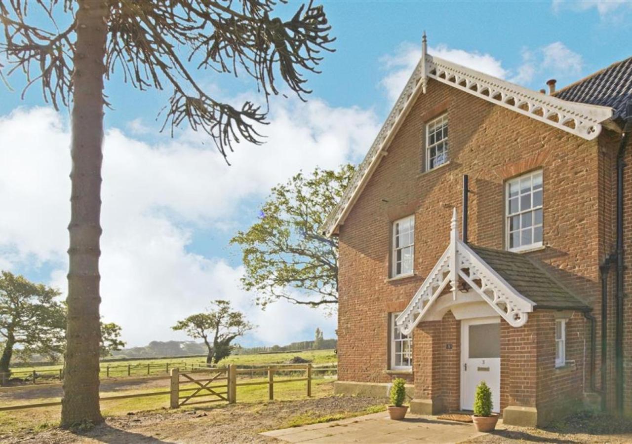 6 Bed in Nr Southwold oc-hohall