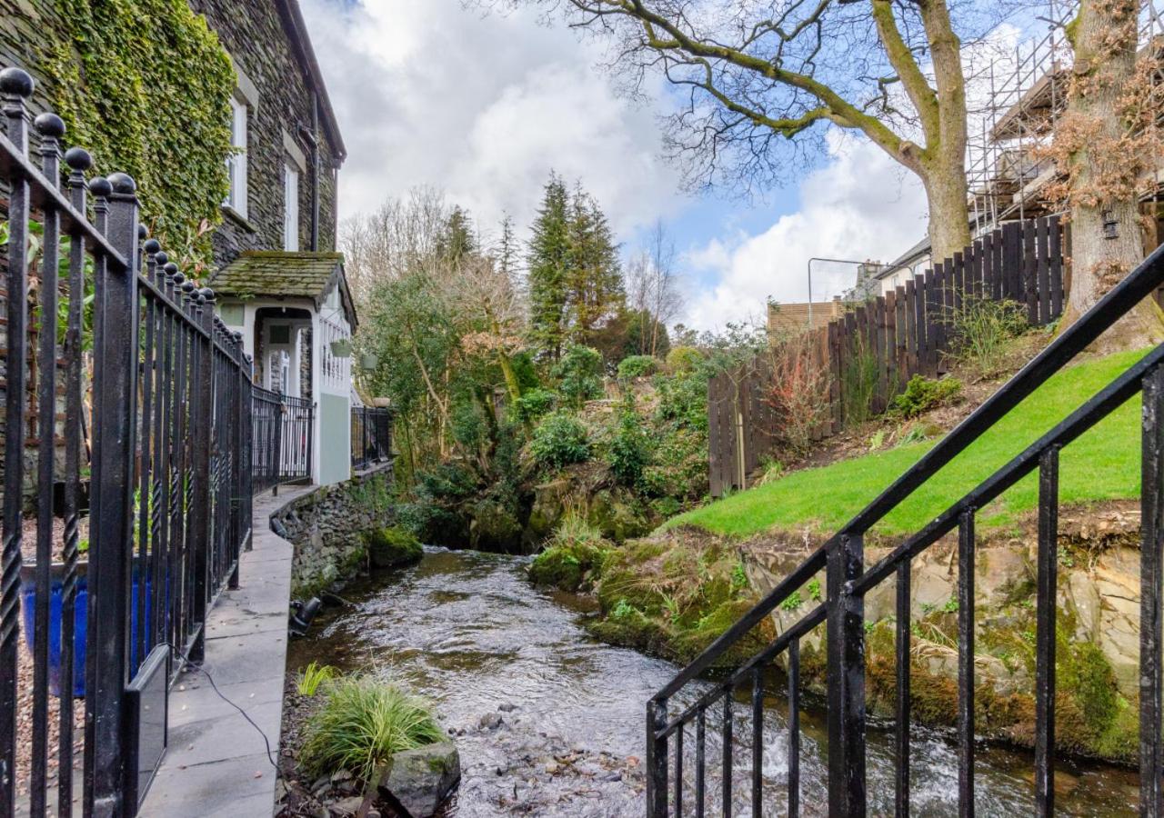 4 Bed in Windermere oc-gl130