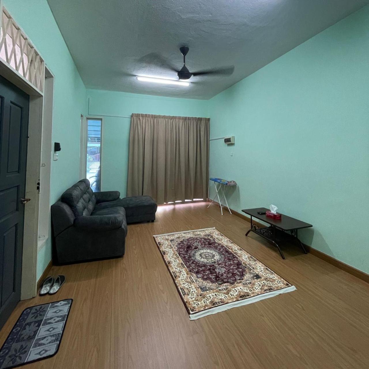Golden City Homestay