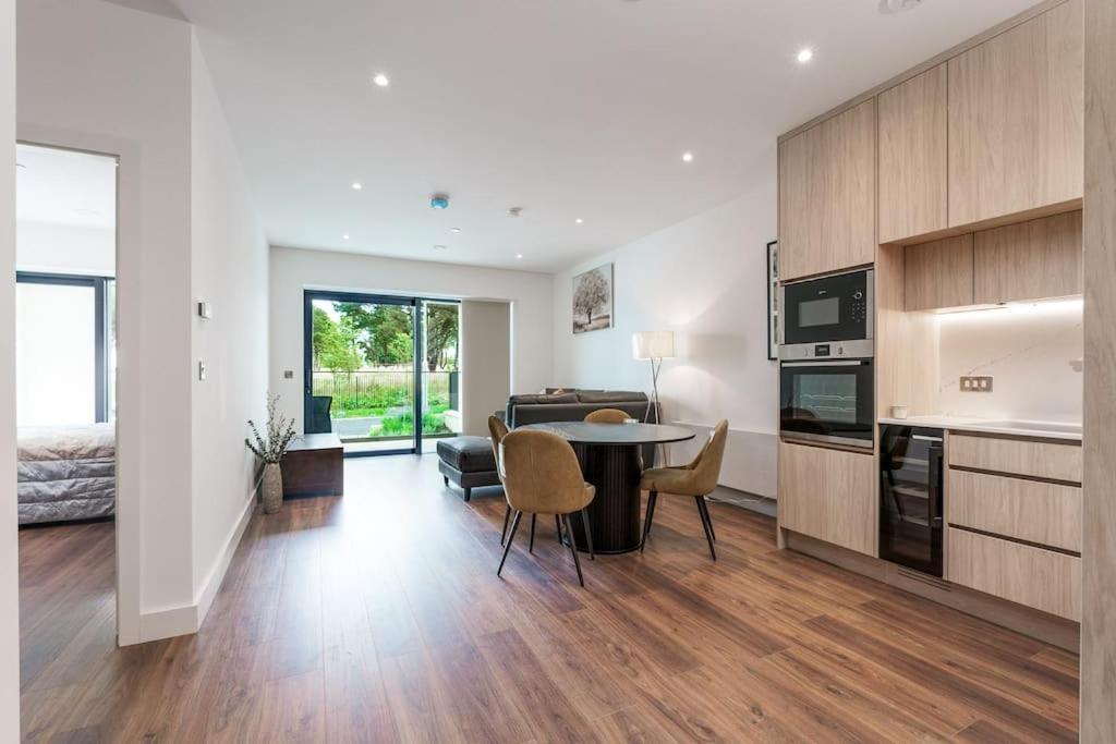 1 Bedroom Fully Furnished view 4