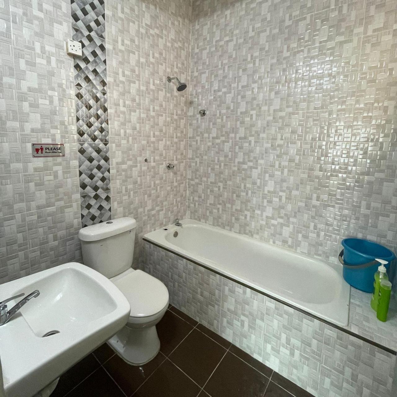 Golden City Homestay