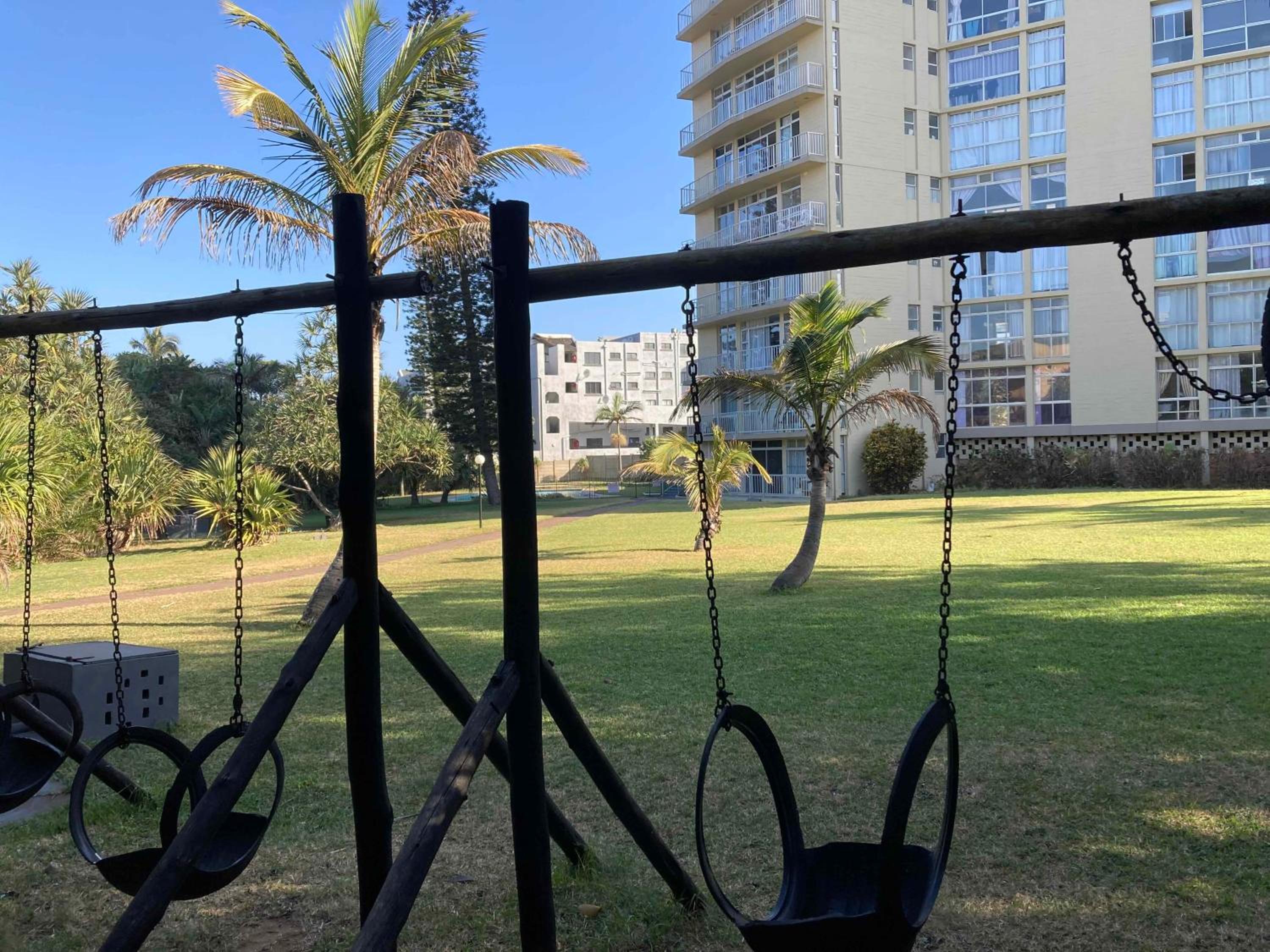 La Ballito Beachfront Breakaway