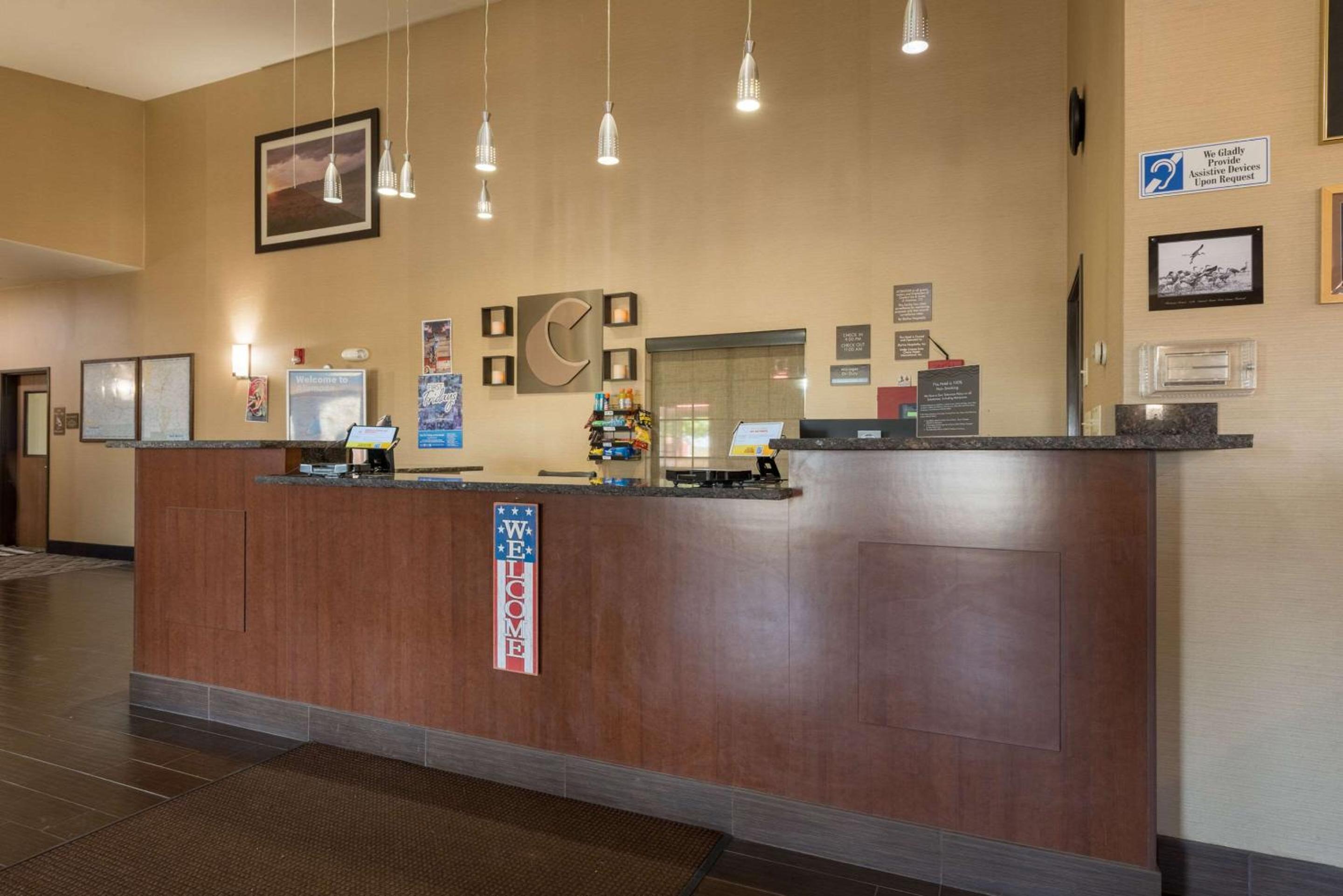 Alamosa Vacations - Comfort Inn  Suites Alamosa - Property Image 6