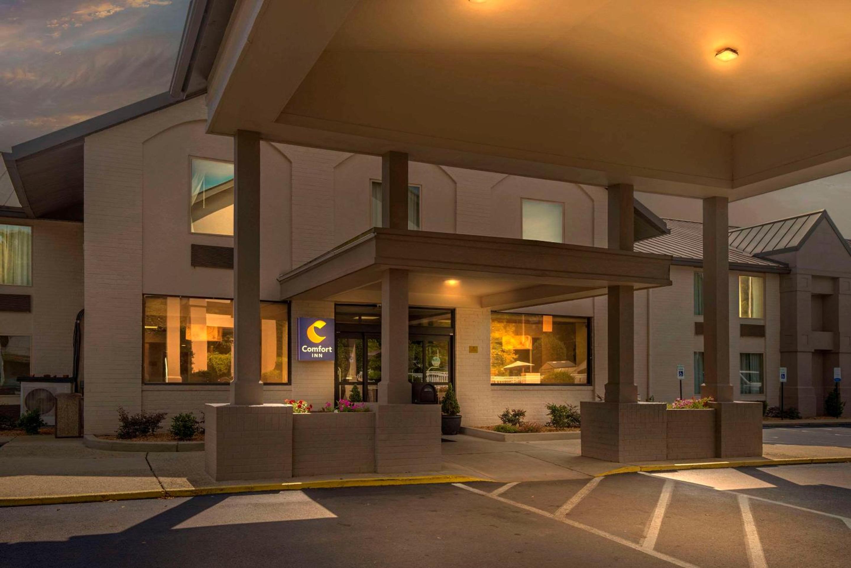 Comfort Inn Petersburg Fort Lee Area view 4