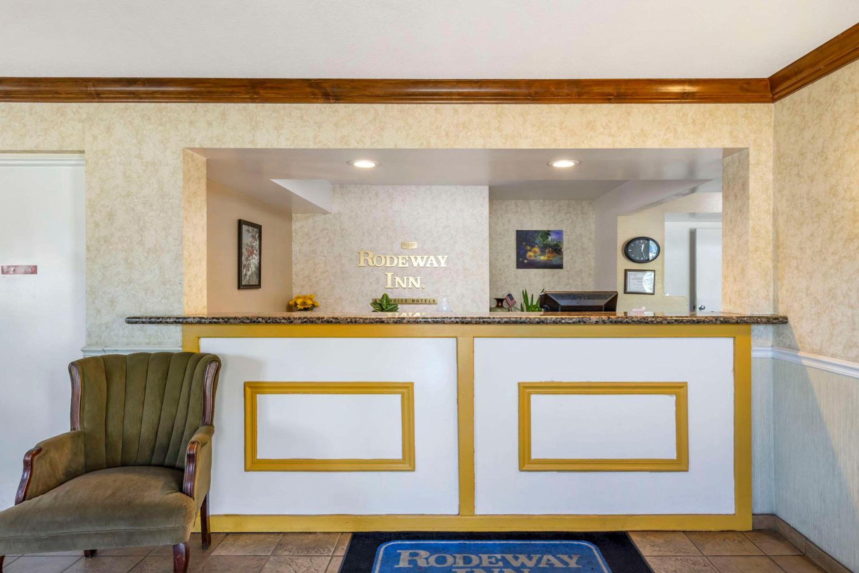 Rodeway Inn at Nevada State Capitol view 2