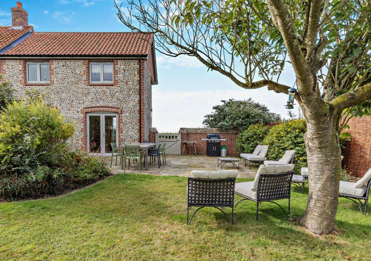5 Bed in Langham oc-l944