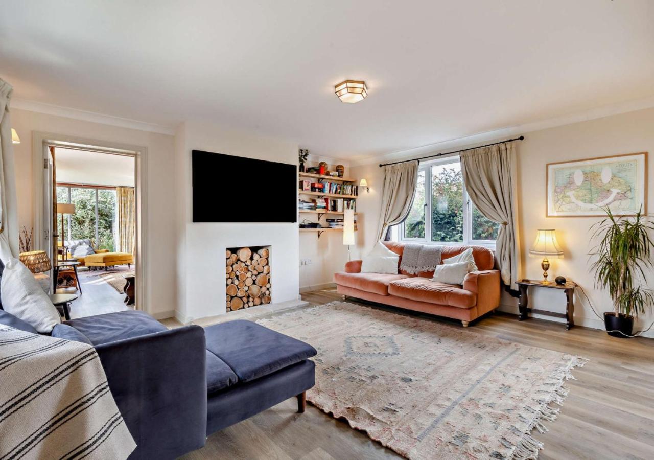 5 Bed in Langham oc-l944