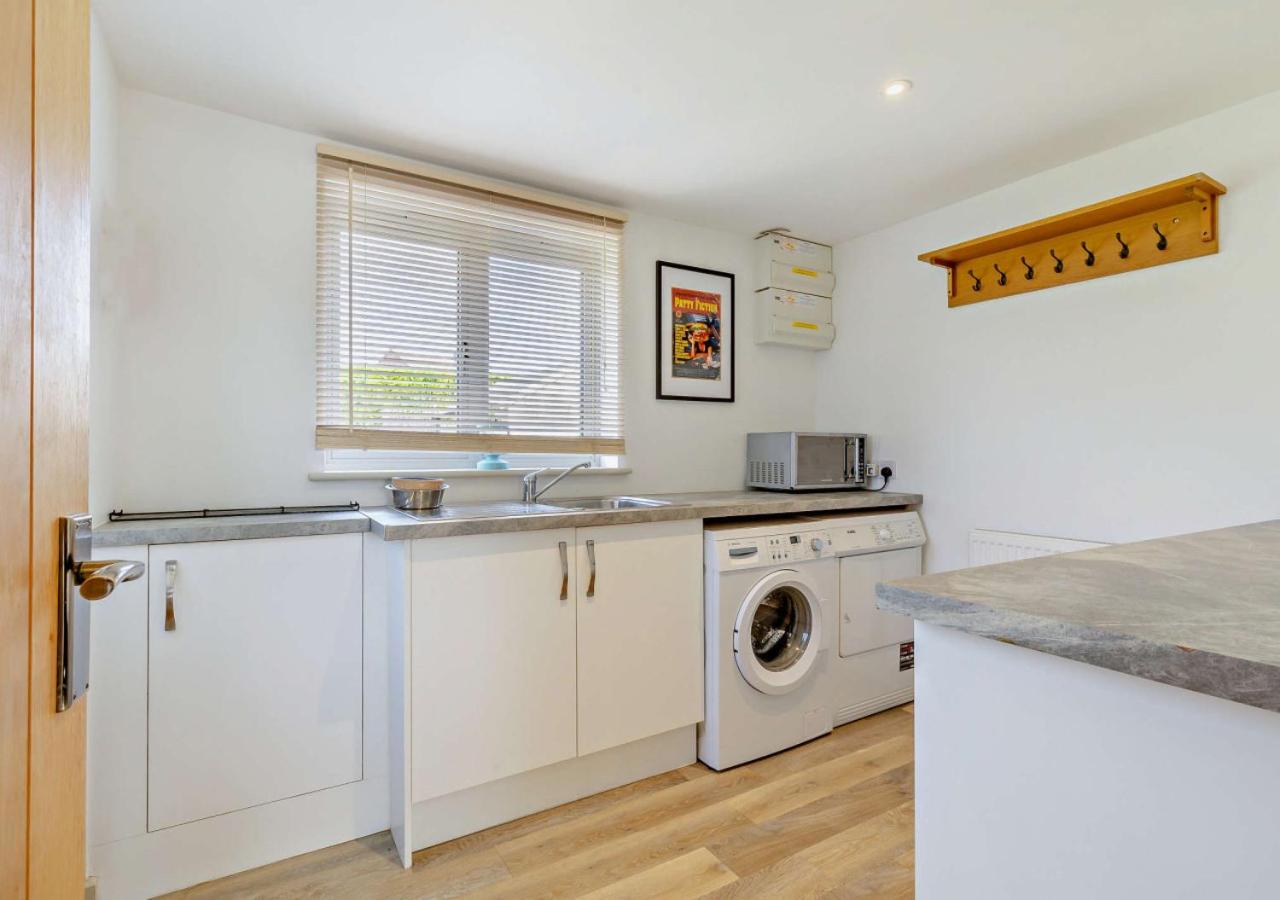 5 Bed in Langham oc-l944