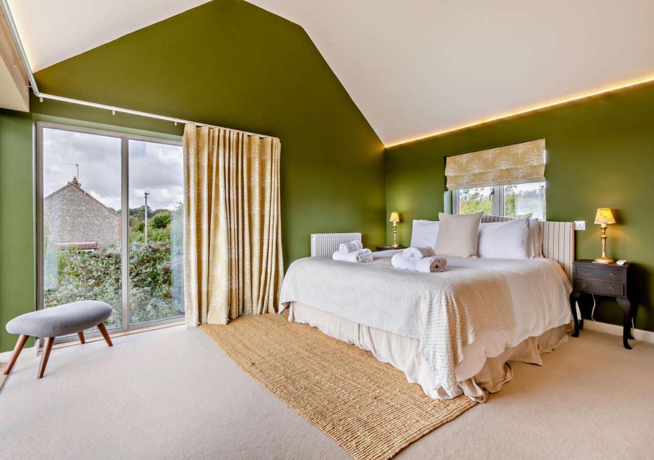 5 Bed in Langham oc-l944