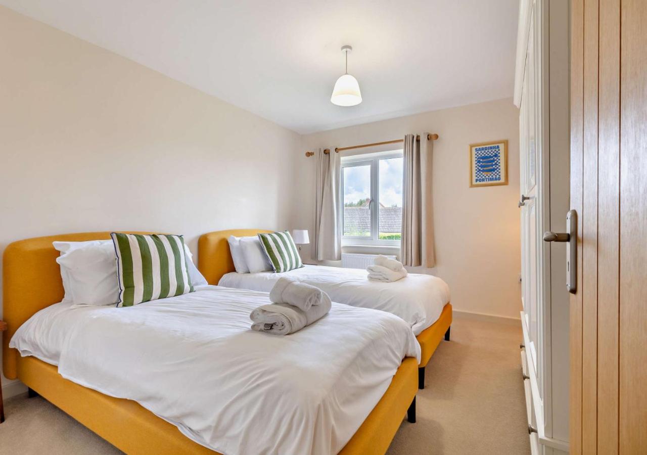 5 Bed in Langham oc-l944