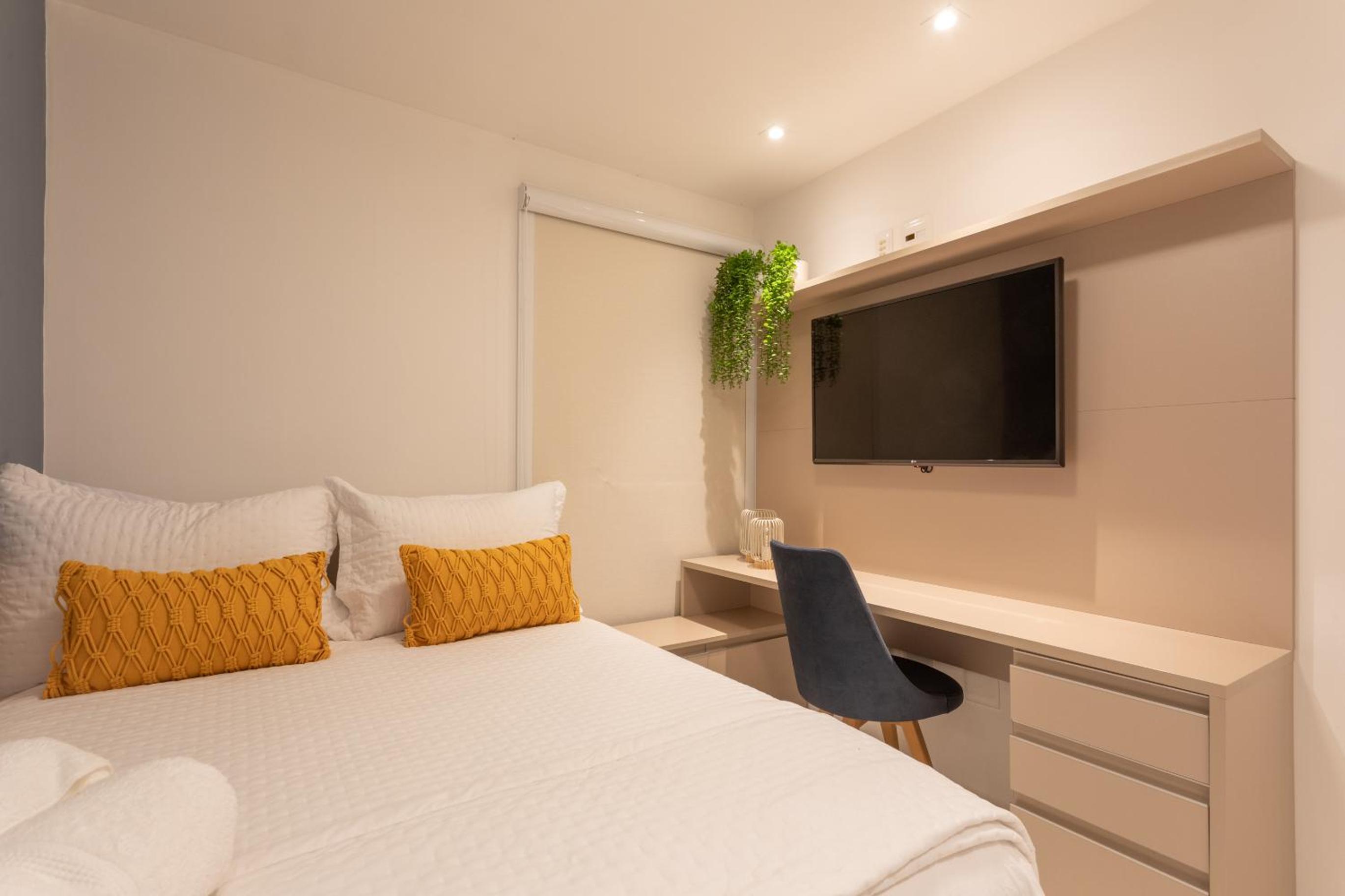Cobertura com jacuzzi e deslumbrante vista mar