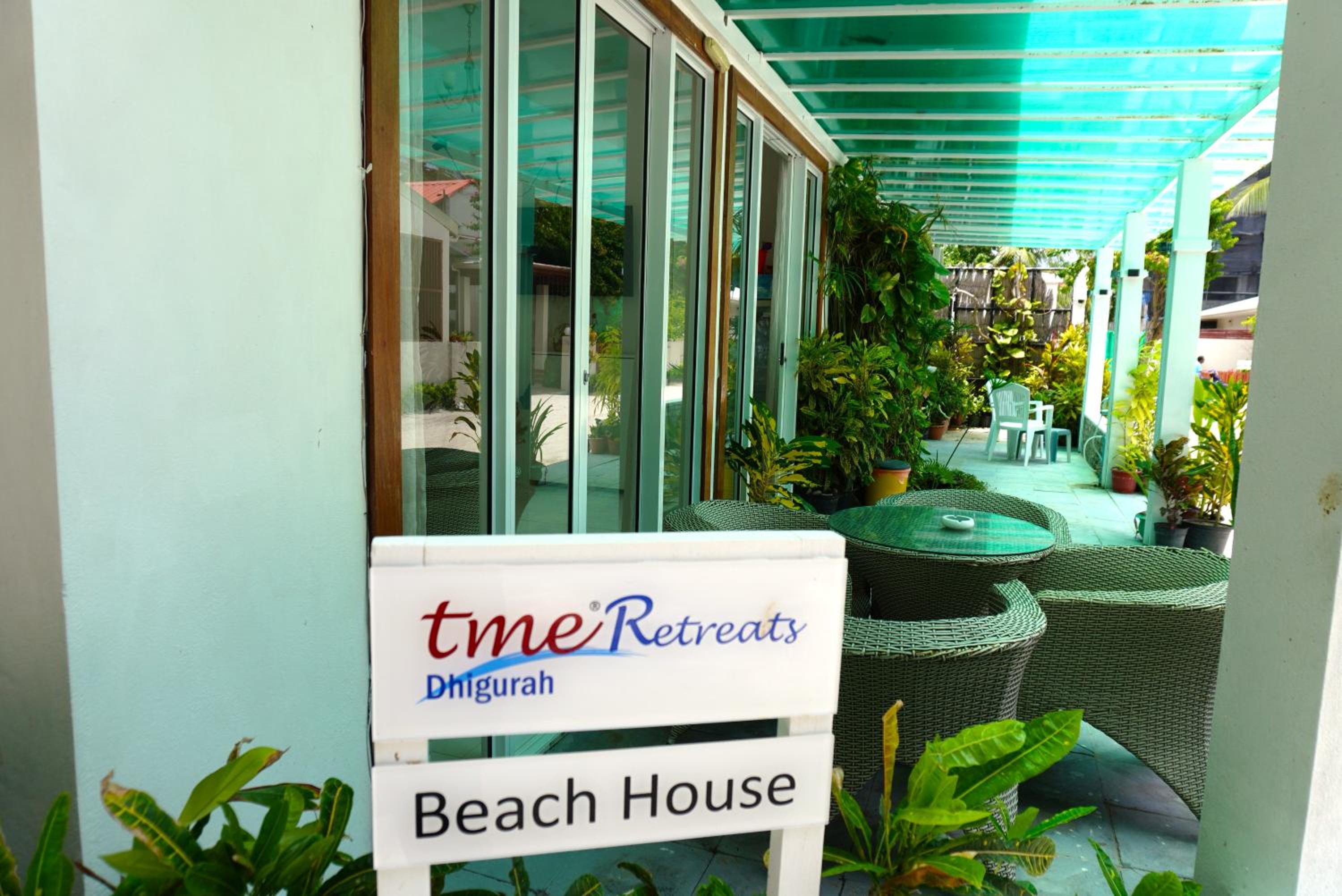 TME Retreats Dhigurah
