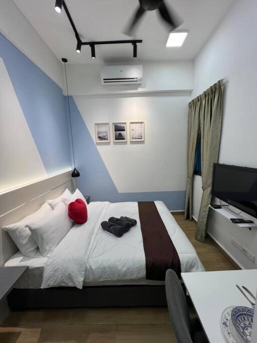 Kuala Lumpur skypool 2bed with balcony