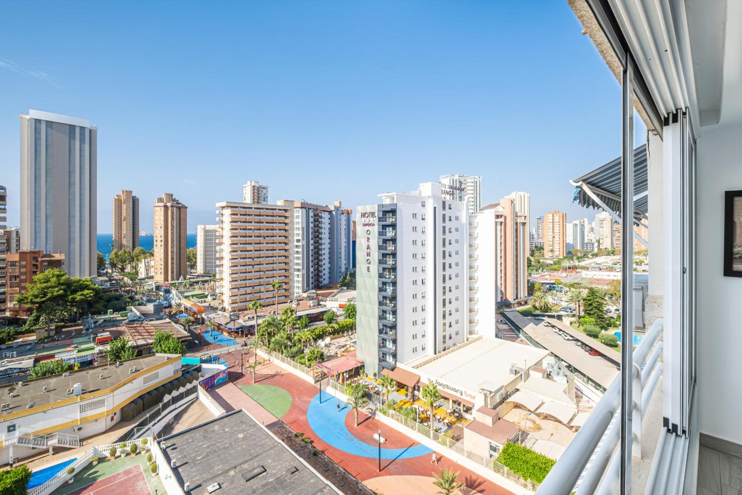 Torre Domo 9-D Levante Beach view 3