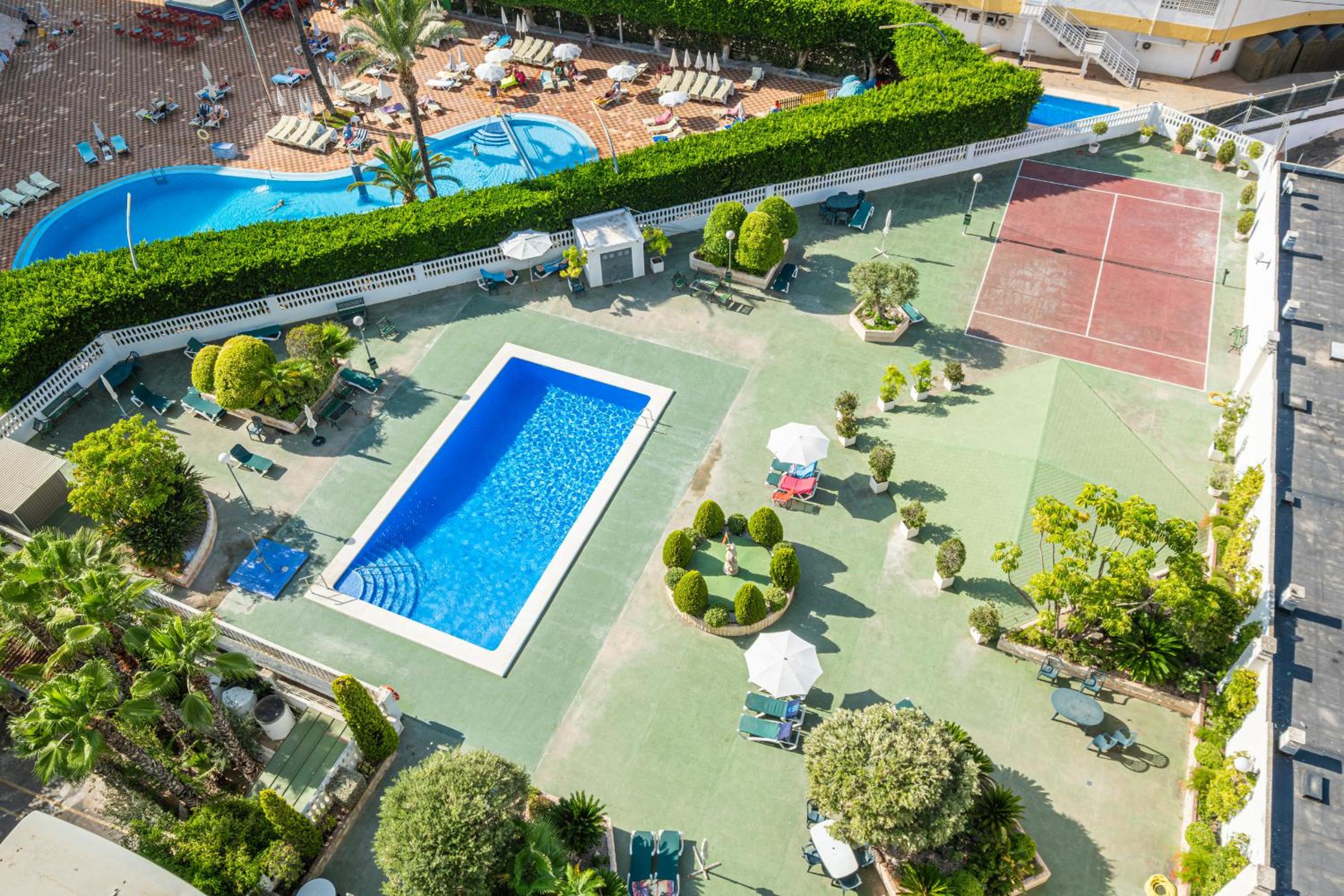 Torre Domo 9-D Levante Beach view 4