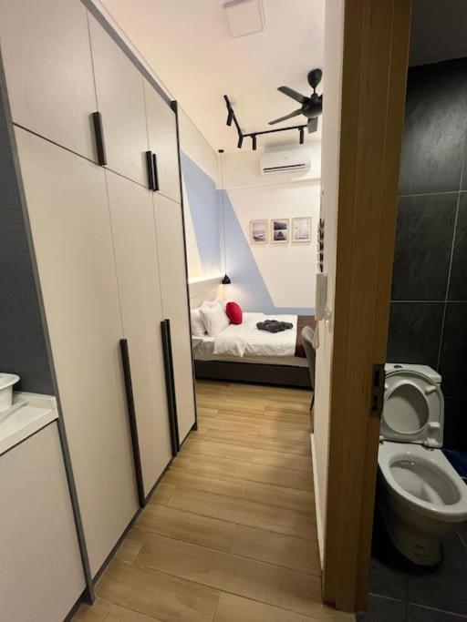 kUALA Lumpur skypool studio