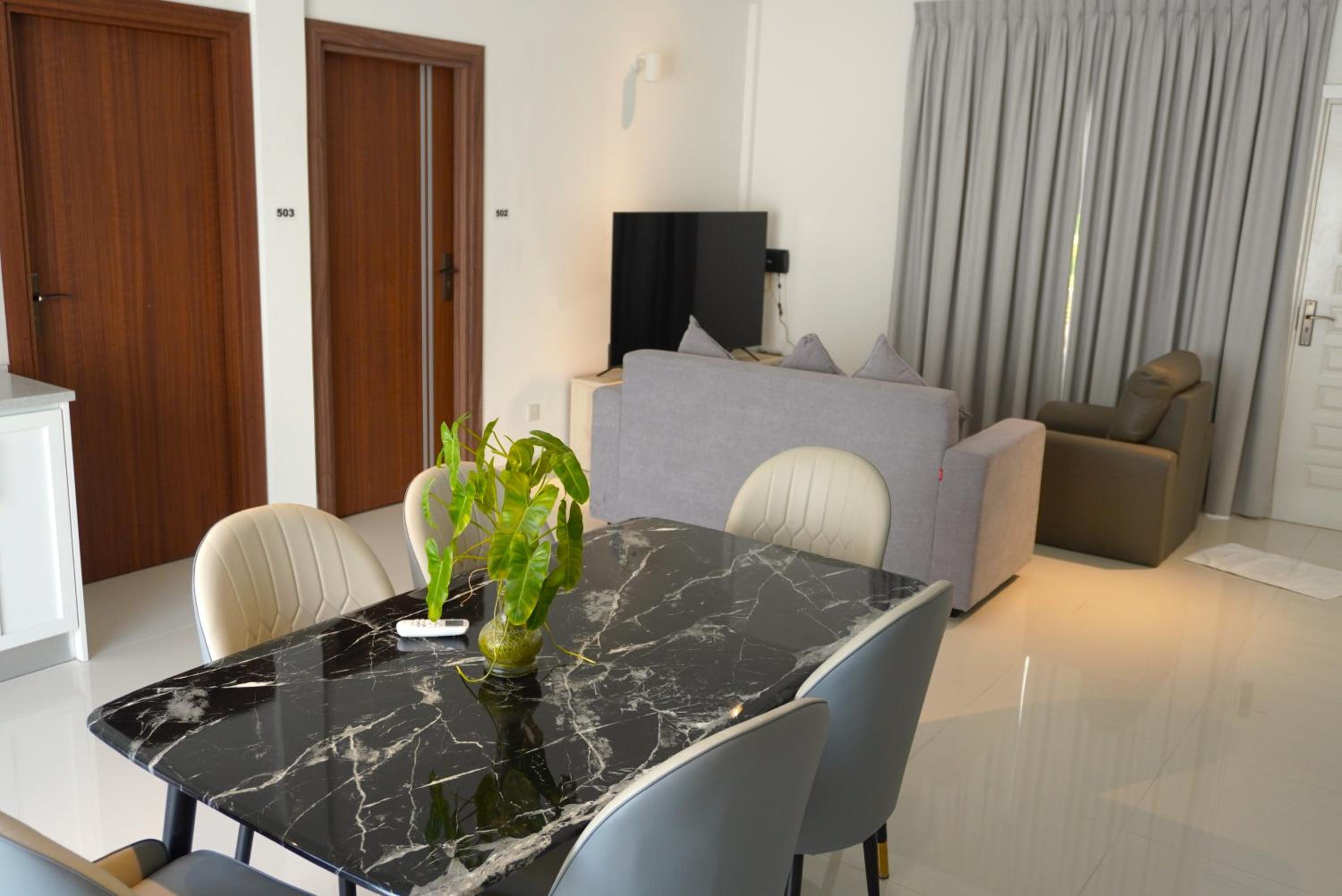 TME Retreats Dhigurah