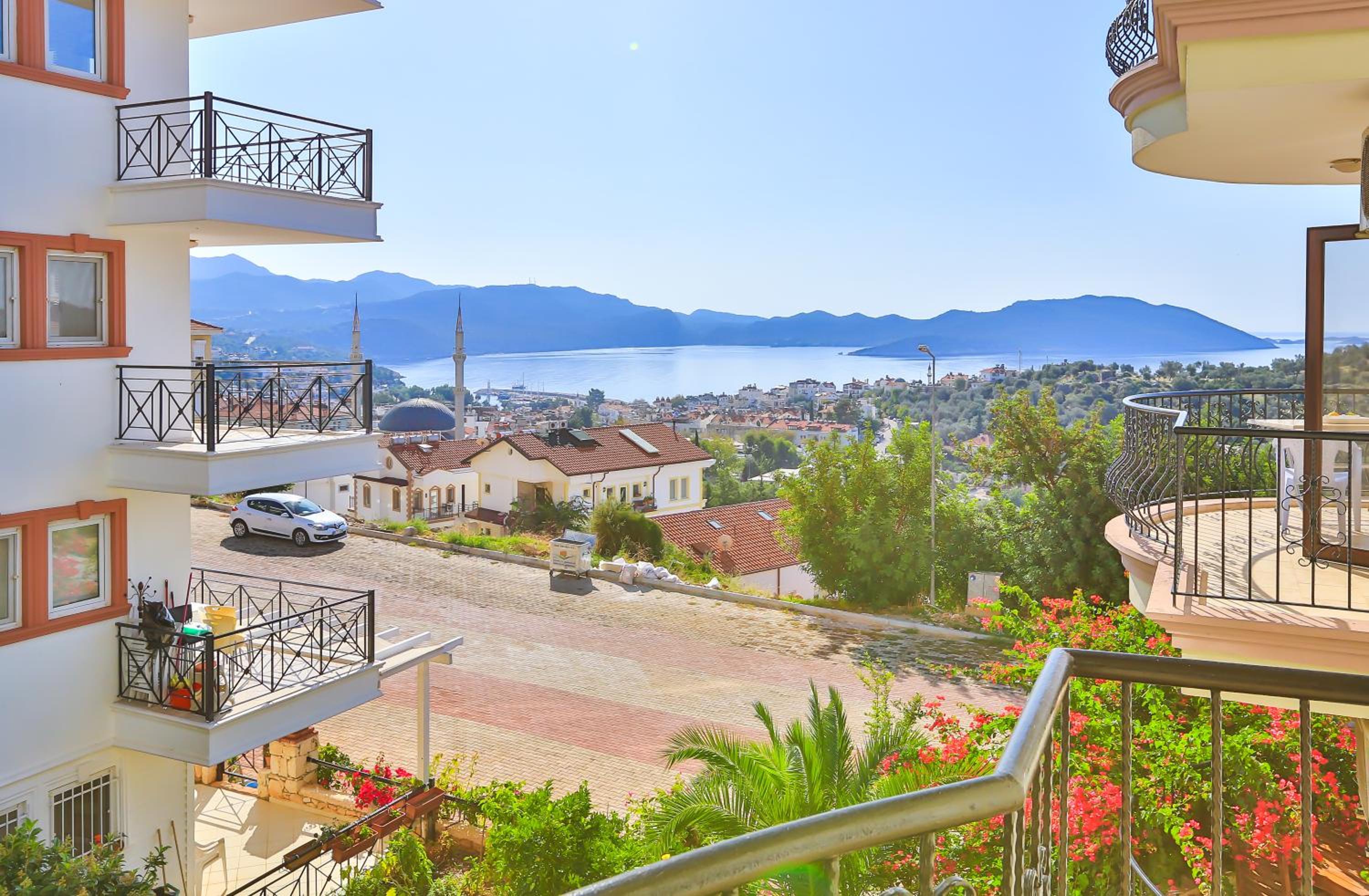 Nirvana Apartments - Image 15