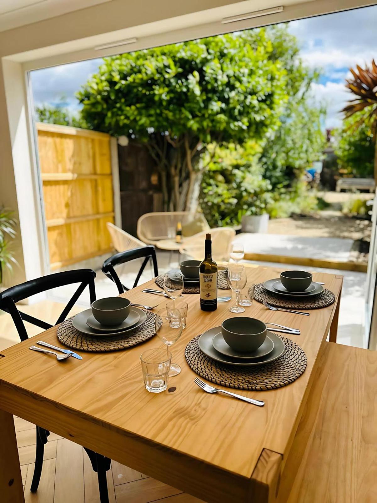 Hotel Hidden Gem Whitstable - Image 1