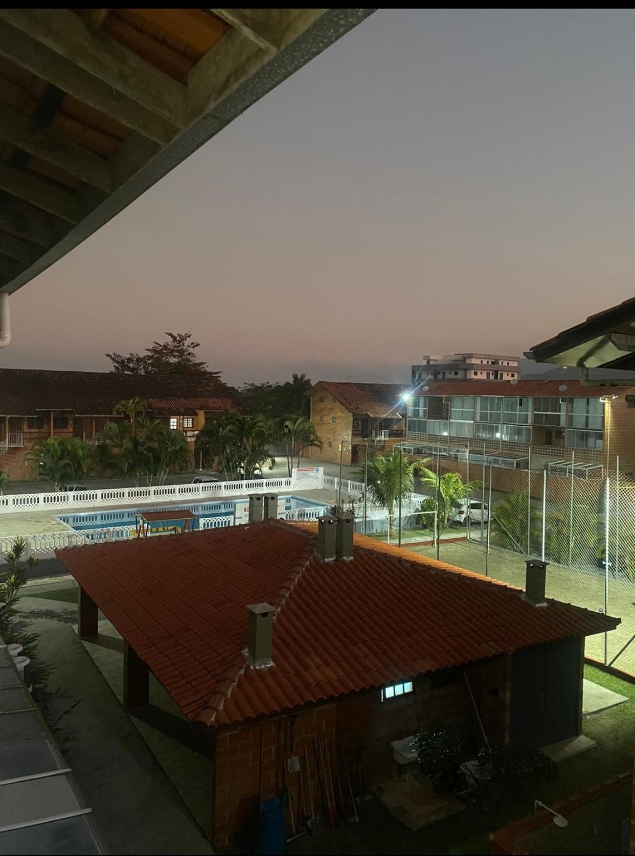 APARTAMENTO COM PISCINA VILE ll MARANDUBA