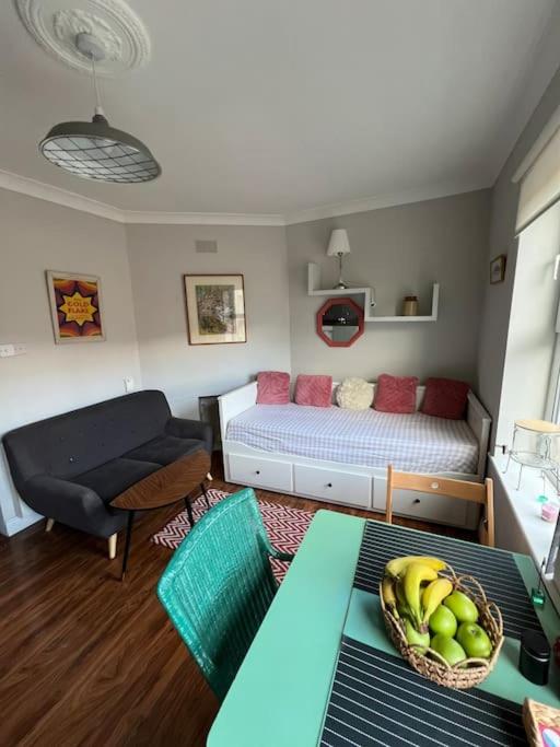 Your Own Home İn The Heart Of The City