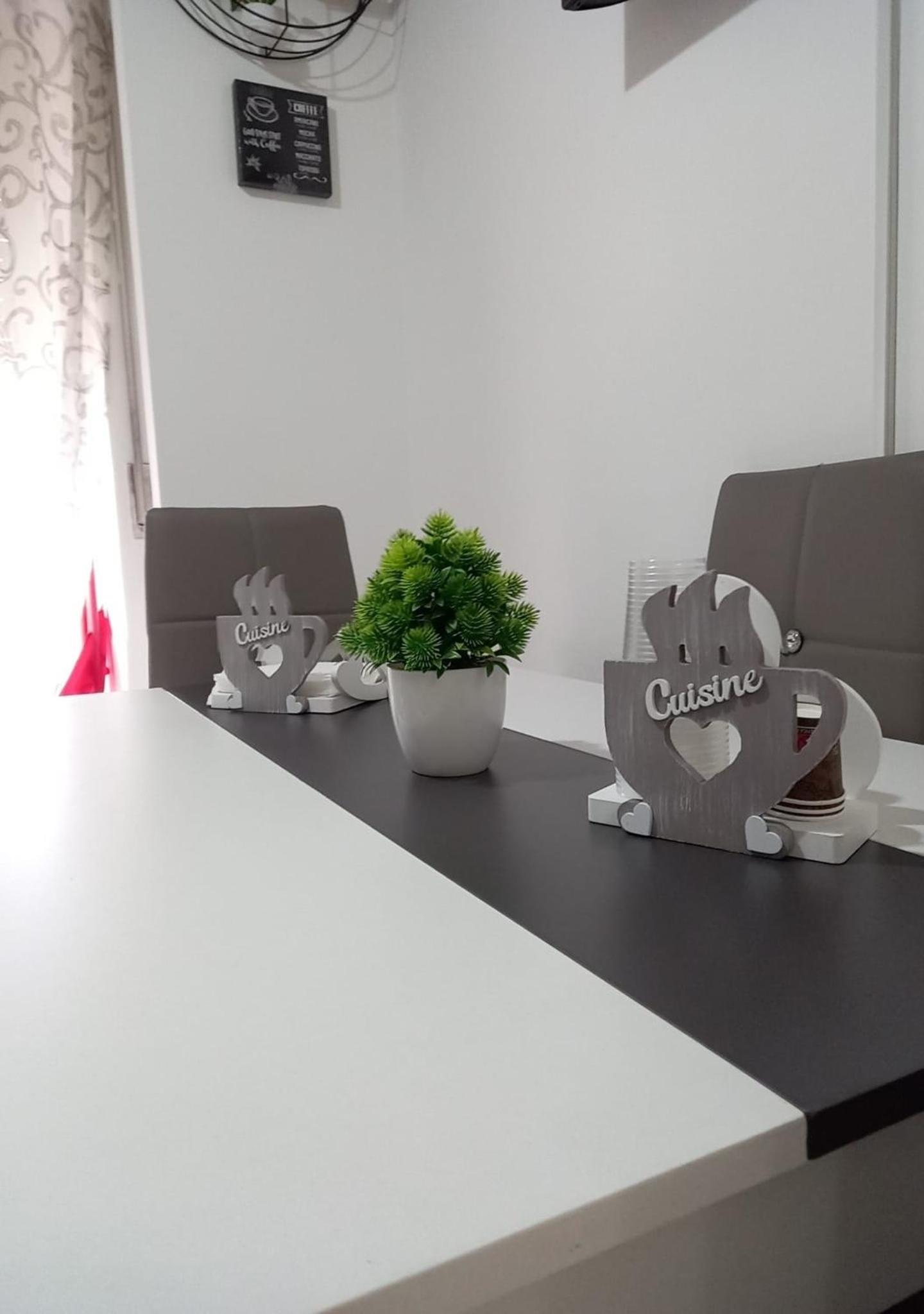 My FAMILY INTERO APPARTAMENTO CON PARCHEGGIO PRIVATO