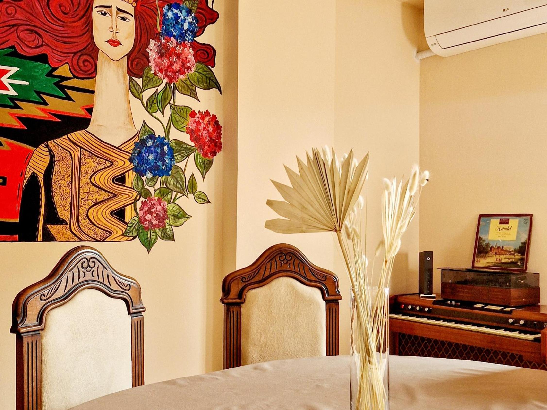 Jusra's Apartment , city center
