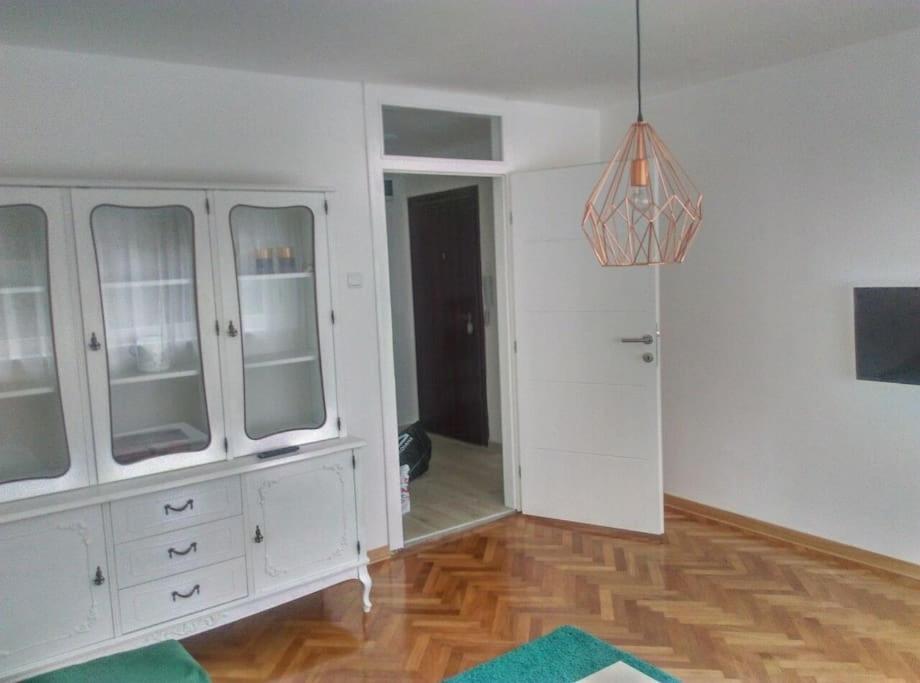 Apartman iza Boske