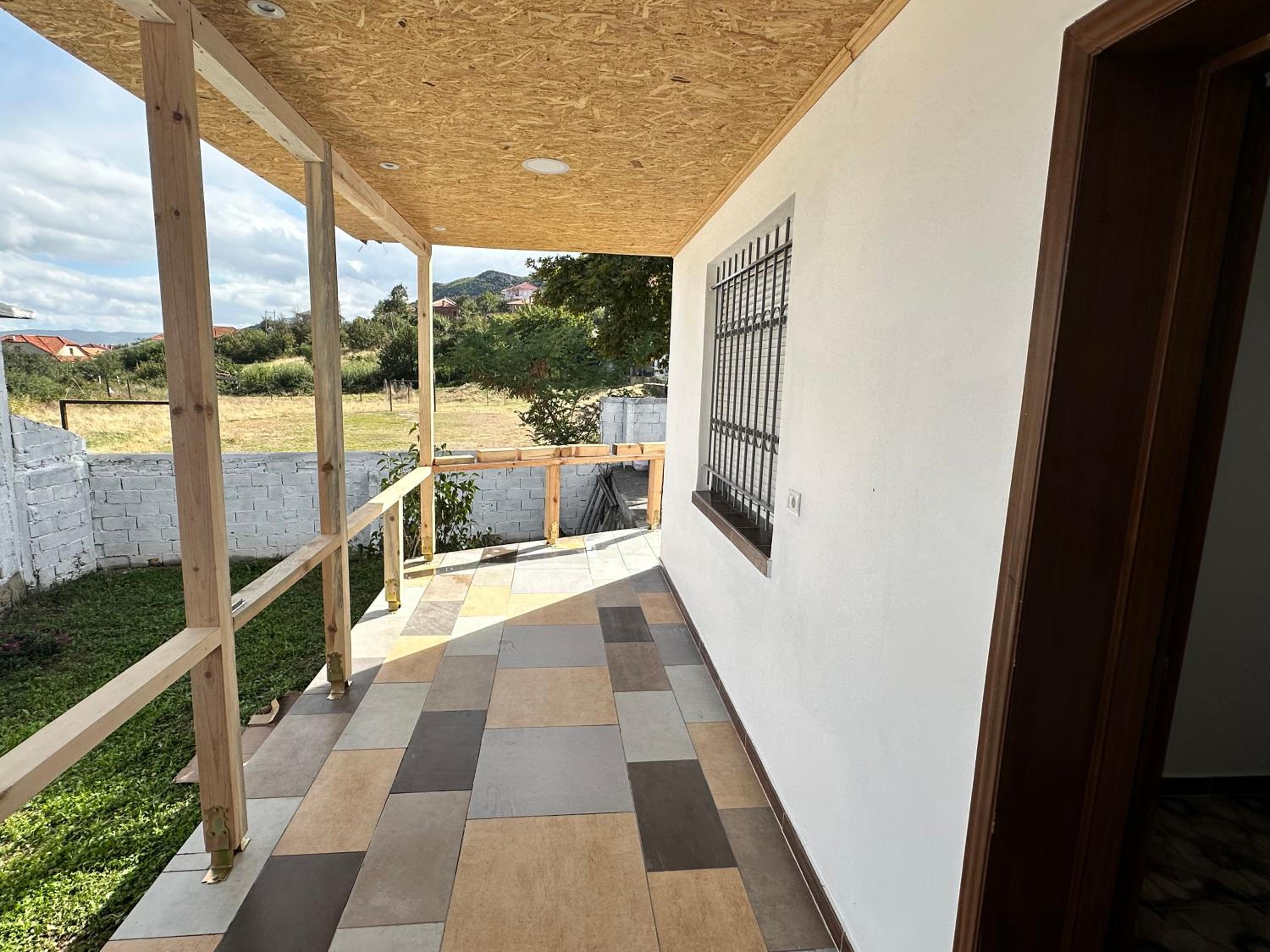 Gardenhouse2