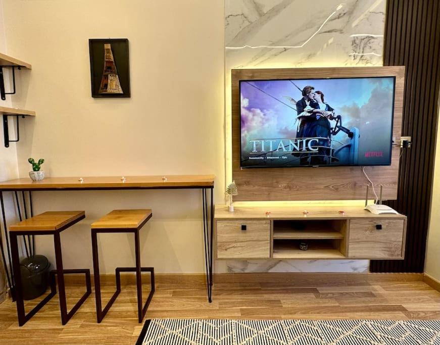 Amazing private studio at TenTon Zamalek T203