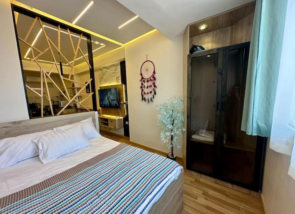 Amazing private studio at TenTon Zamalek T203