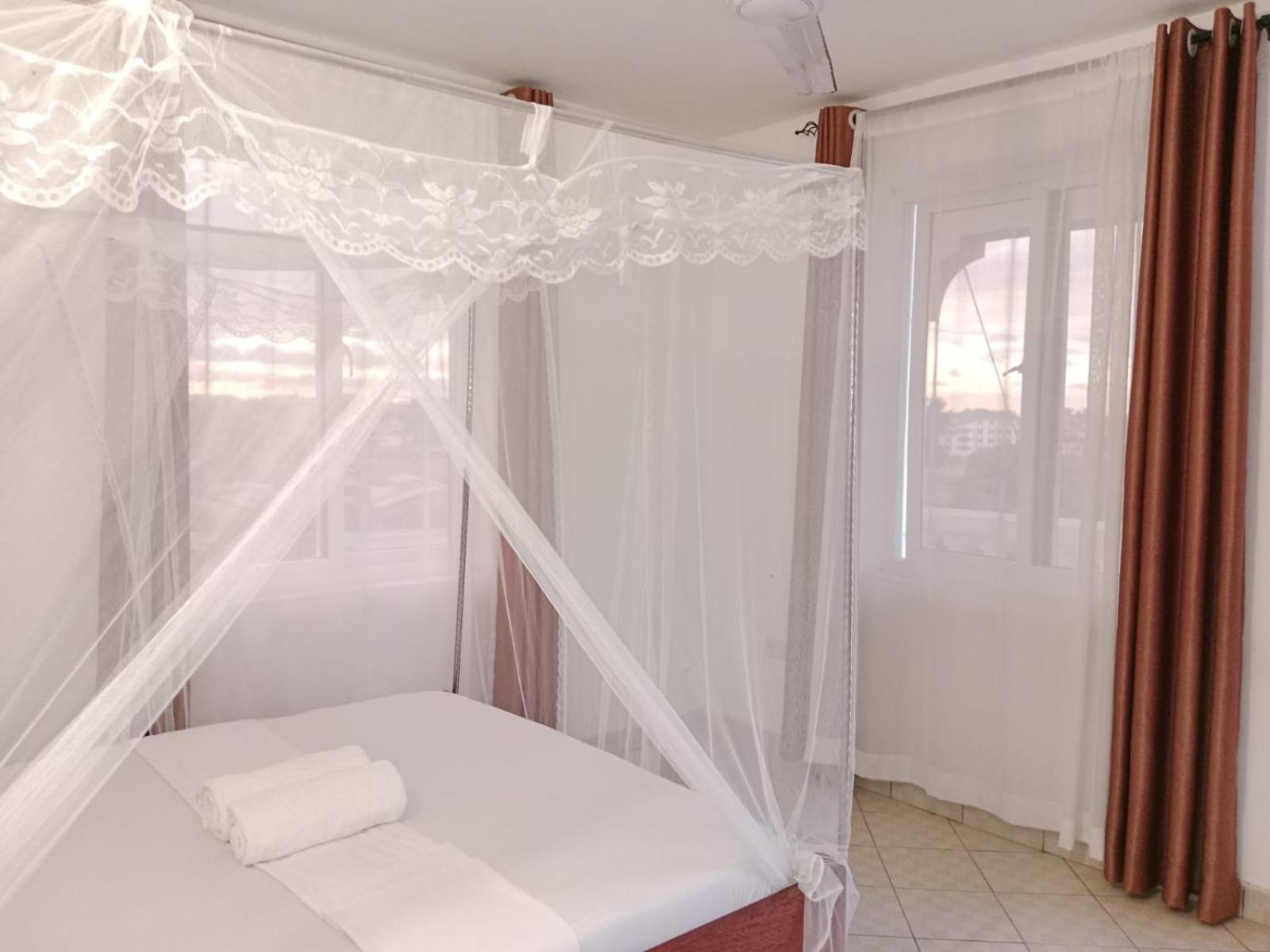 tabby stays one bedroom with two beds bamburi
