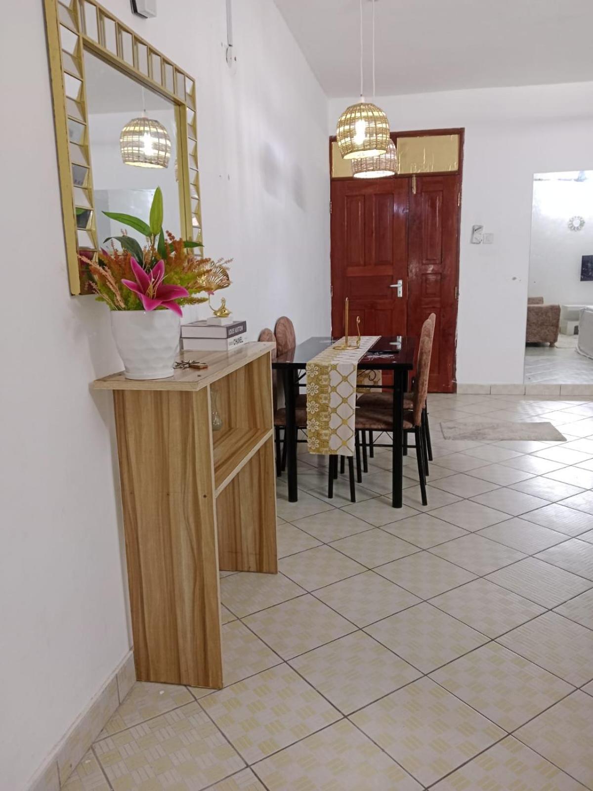 tabby stays one bedroom with two beds bamburi