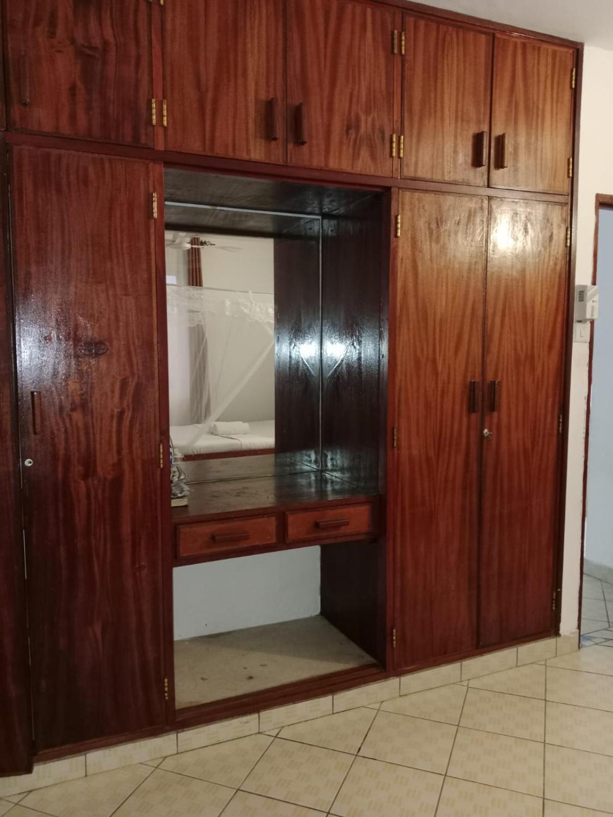 tabby stays one bedroom with two beds bamburi