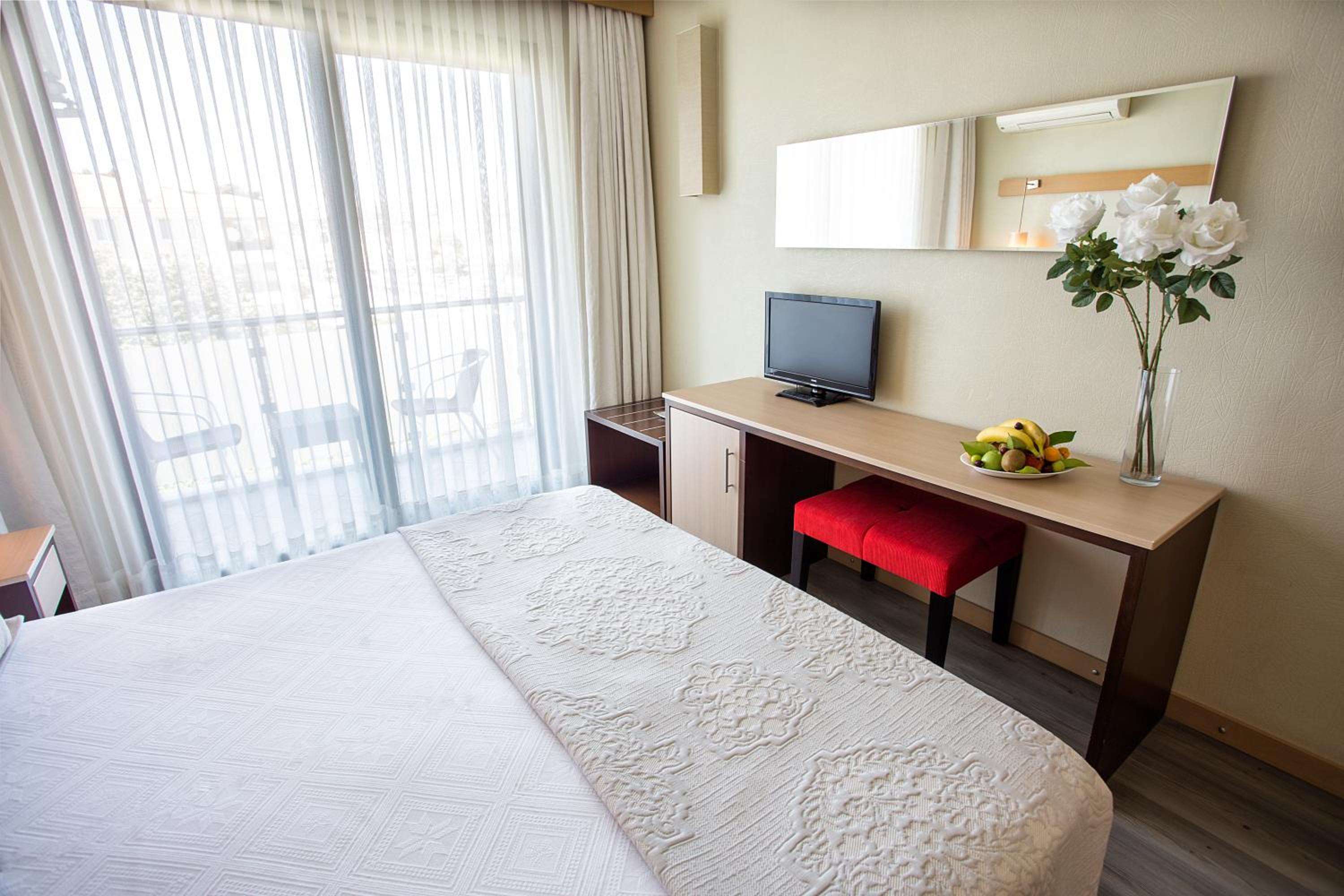 Çilek Marina Otel - Image 9