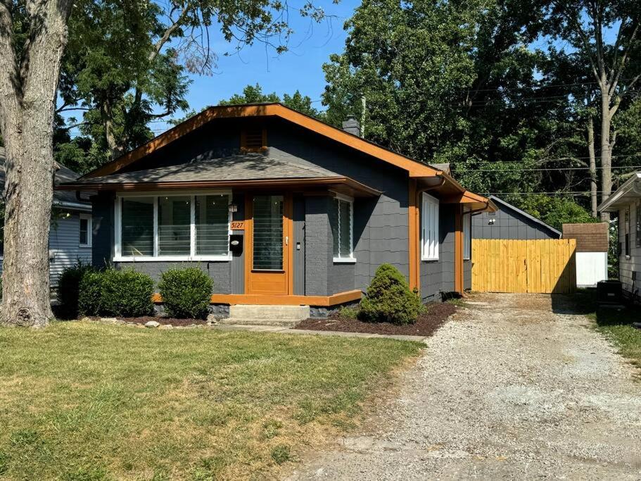 Broad Ripple Indy Hot Tub Stay - Walkable & Pet Friendly view 4