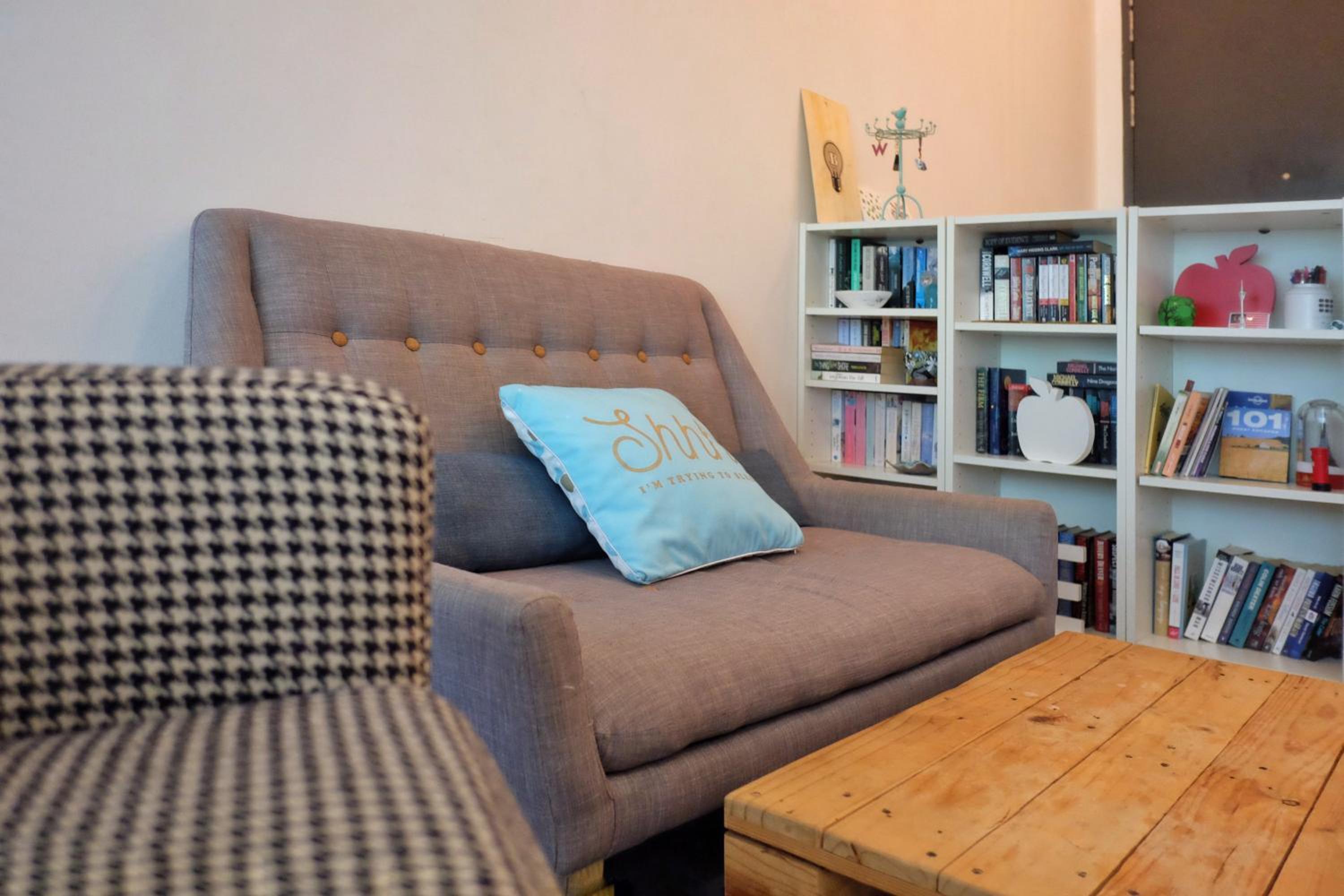 Cozy duplex facing misty hill, photo 13