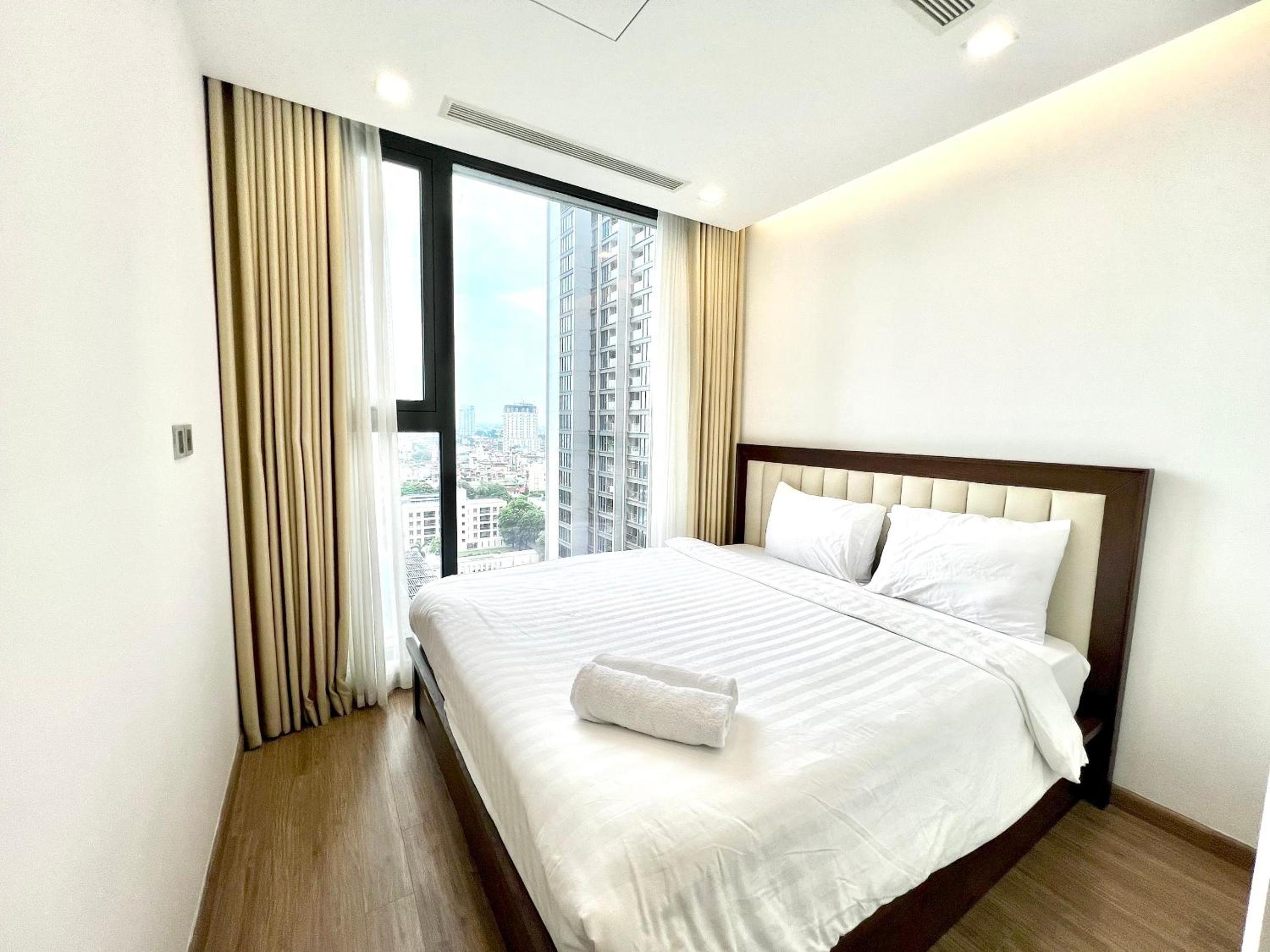 Premium Apartment Vinhomes Metropolis BaDinh