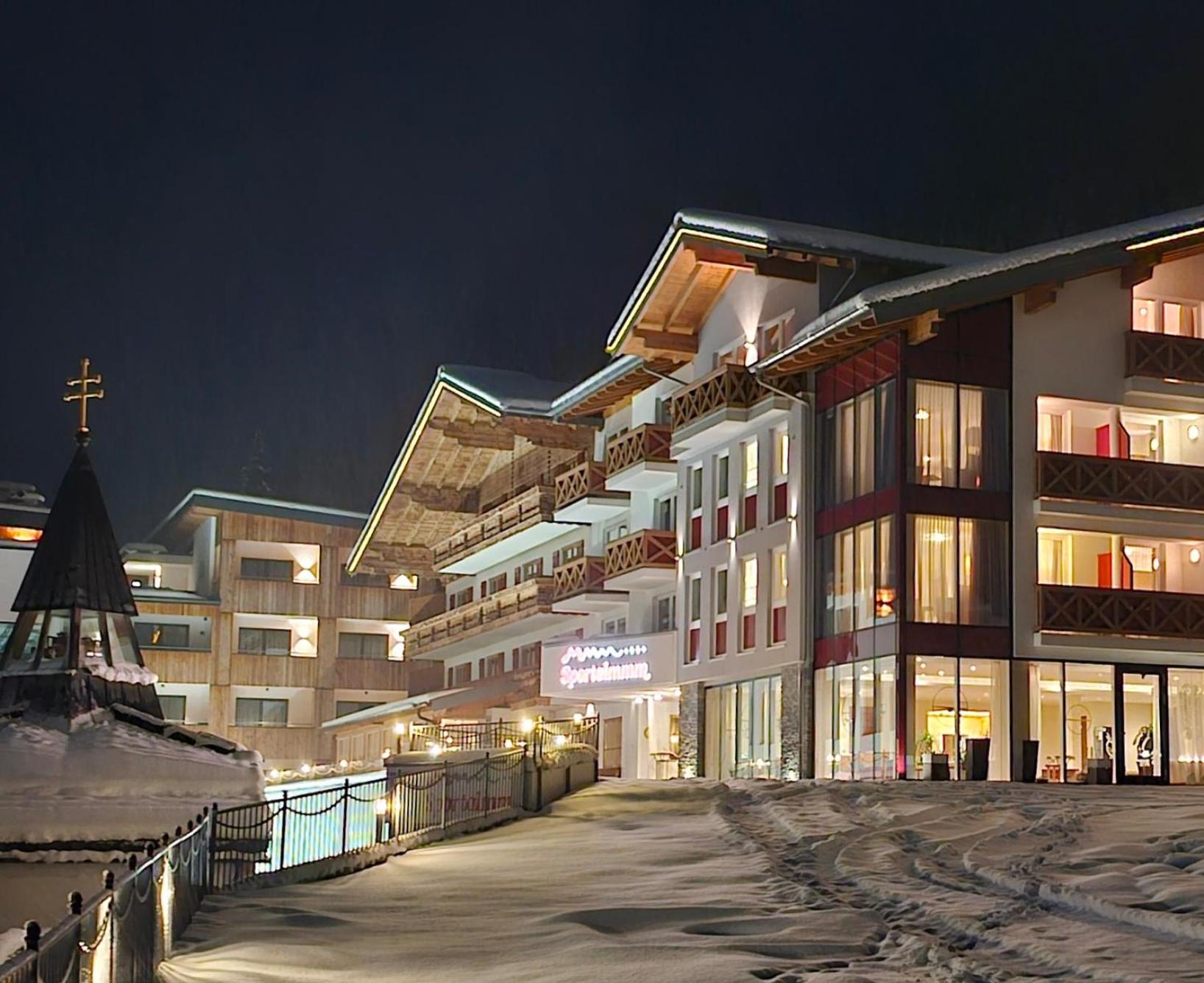 Hotel Sportalmmm, Hoch-Genuss - Image 1