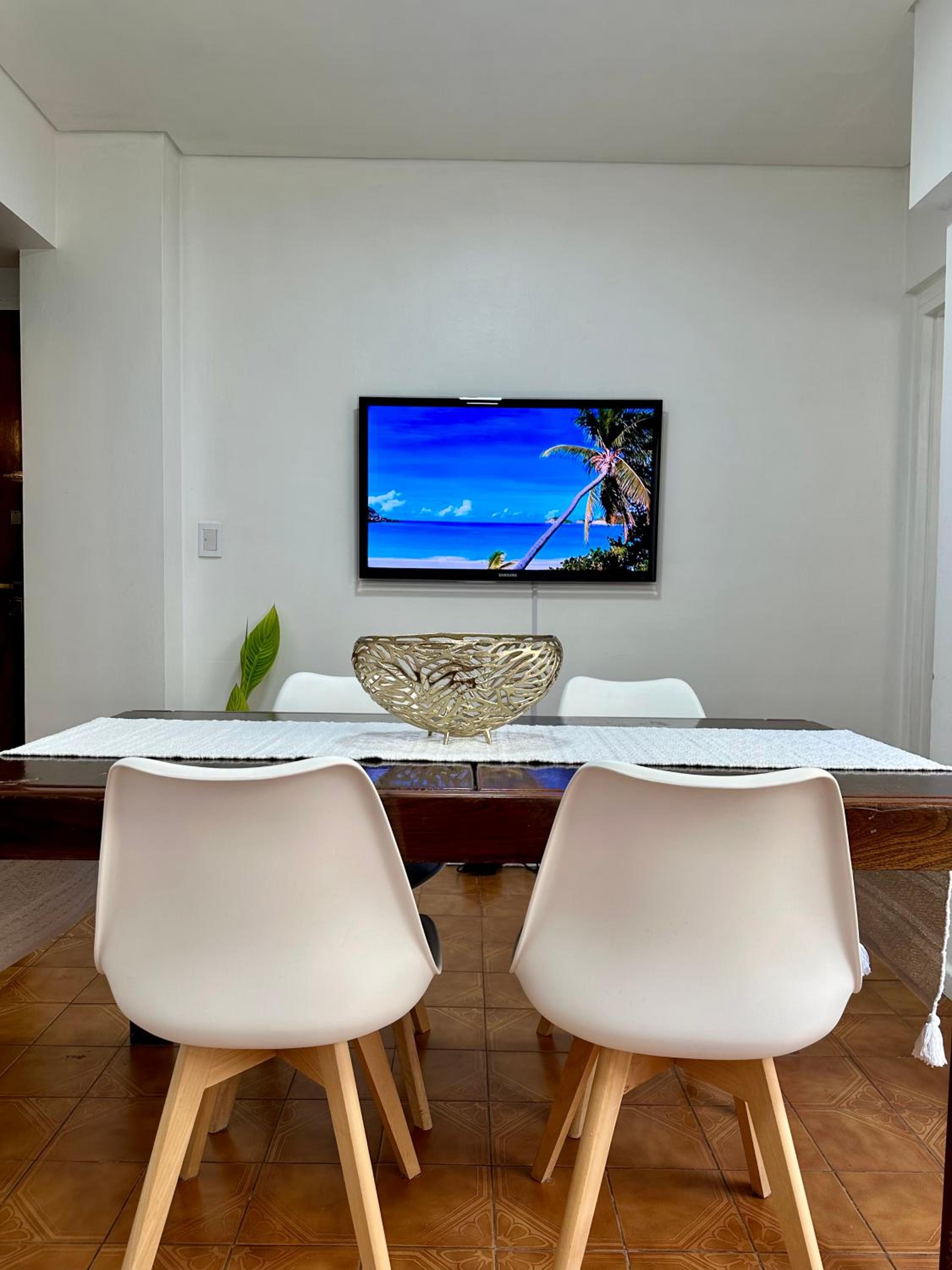 Amplio Departamento en Zona Gastronómica a una cuadra de la Playa