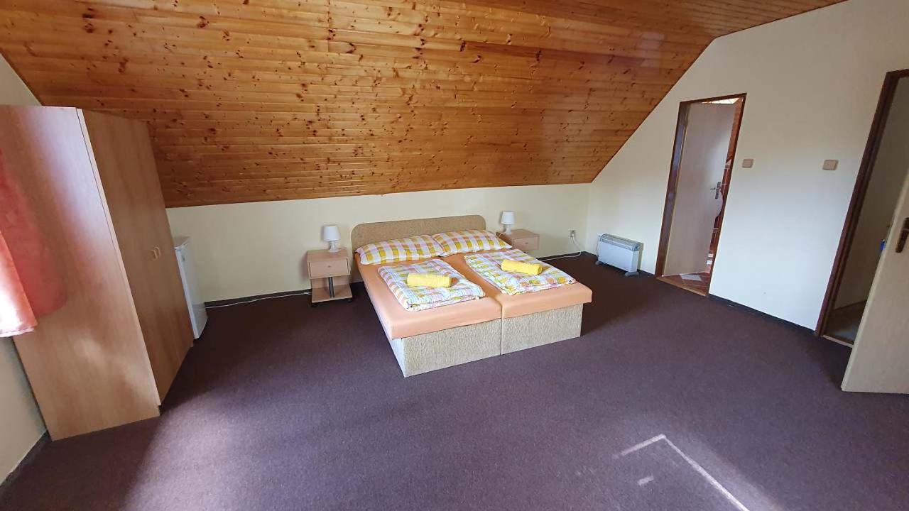 Ubytování Na Vršku Slapy - Měřín