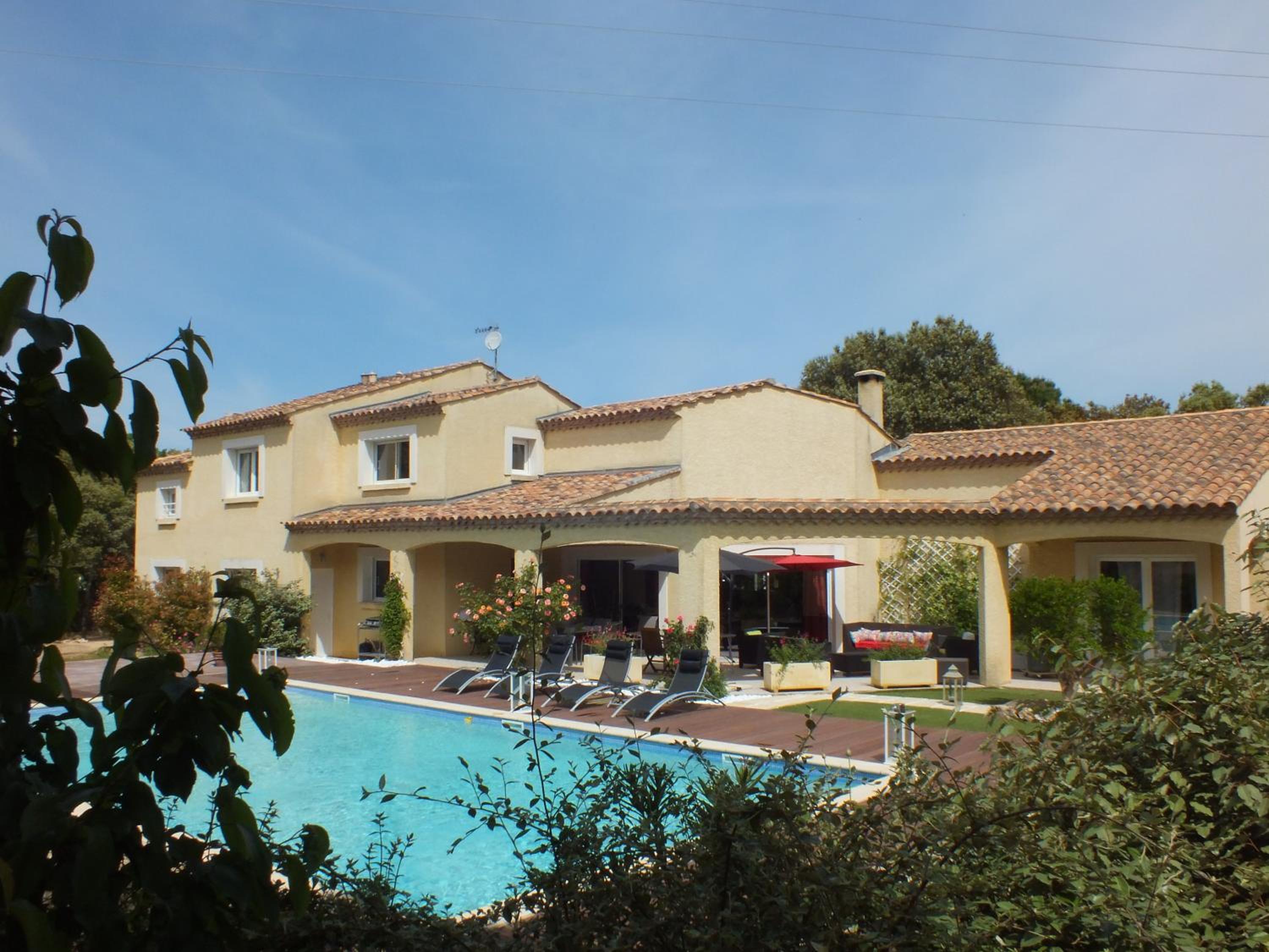 Hotel B&B Le Mas Des Chenes