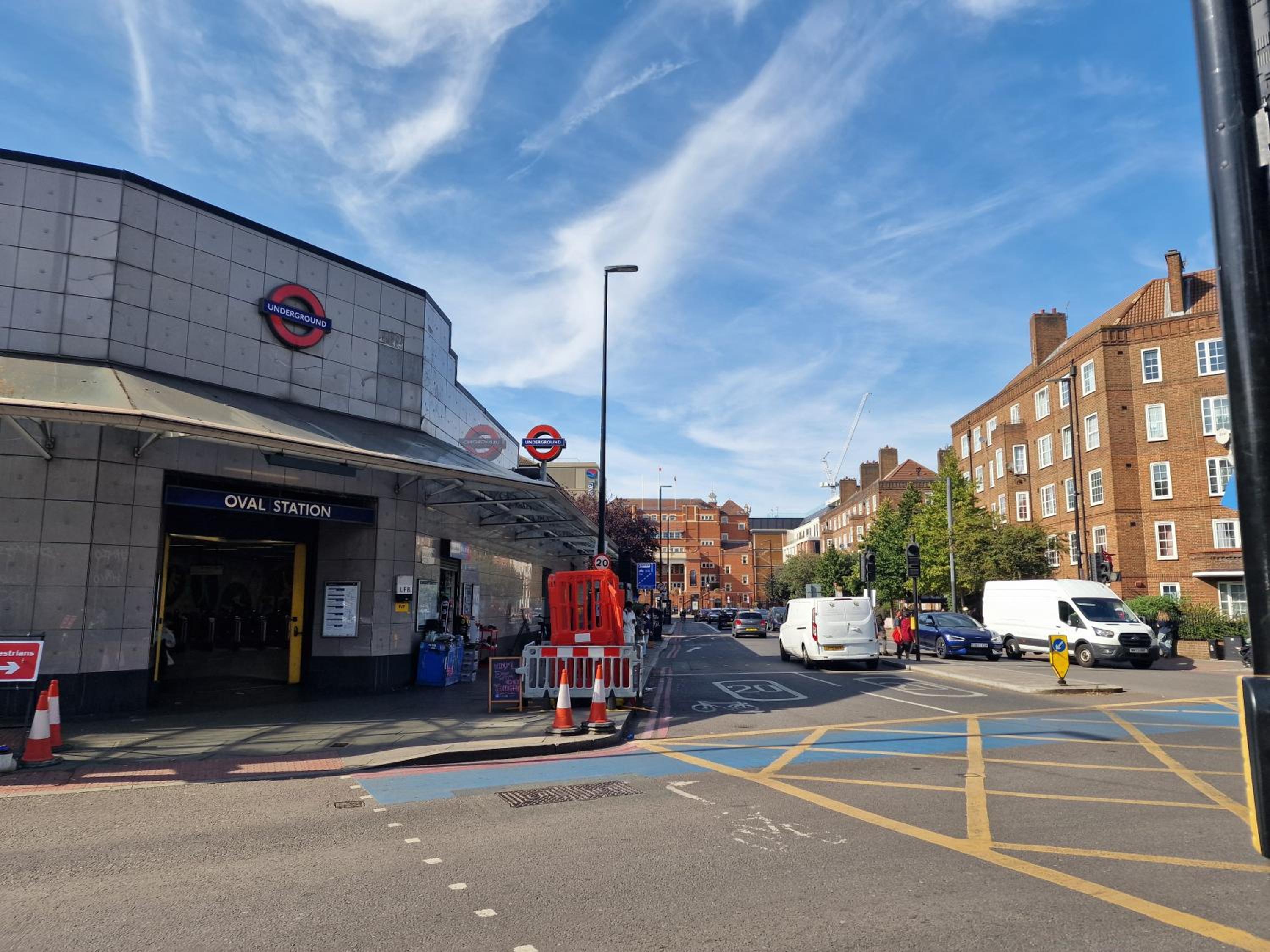 Comfortable 2 bedrooms flat in Oval Central London