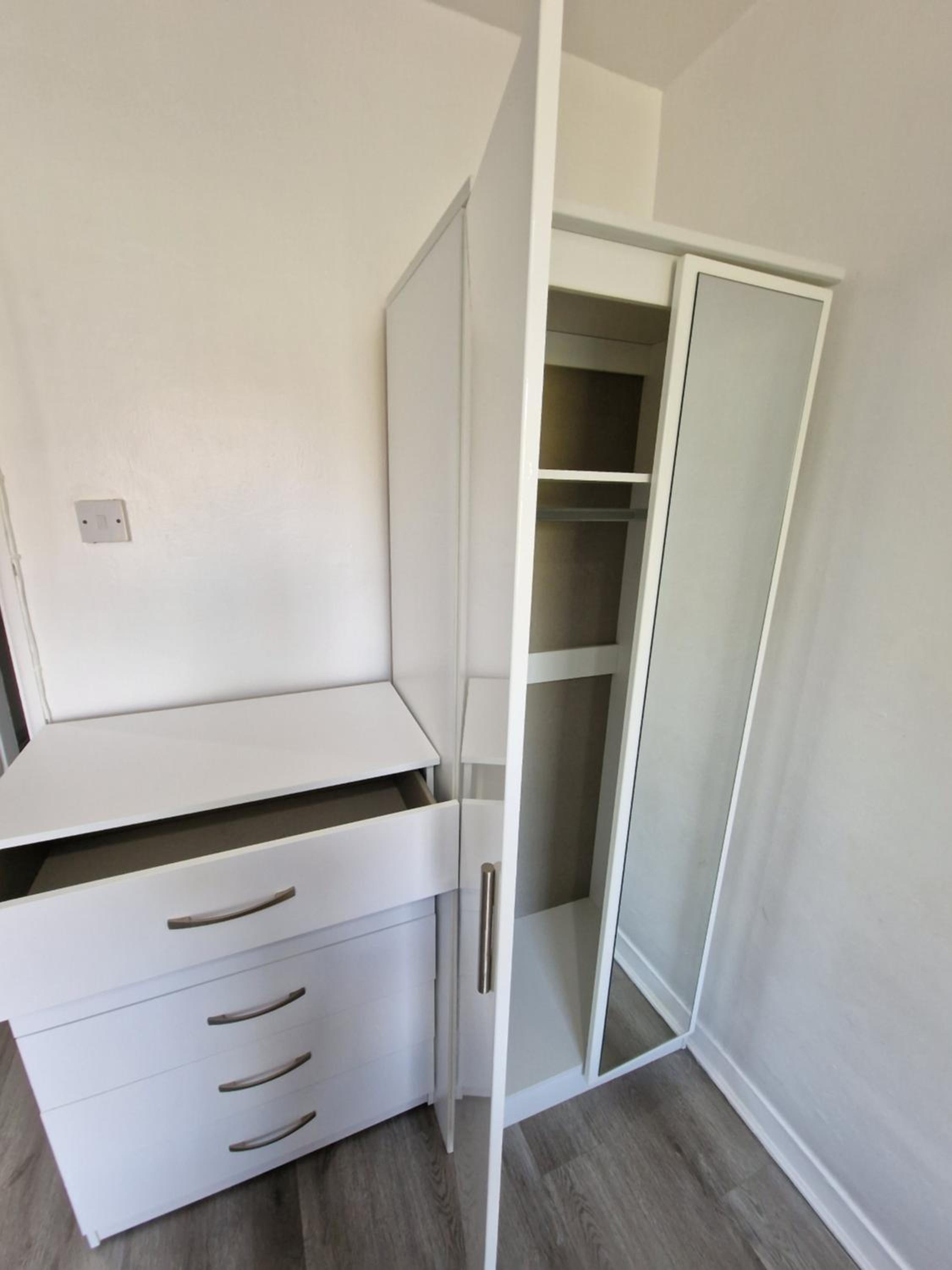 Comfortable 2 bedrooms flat in Oval Central London