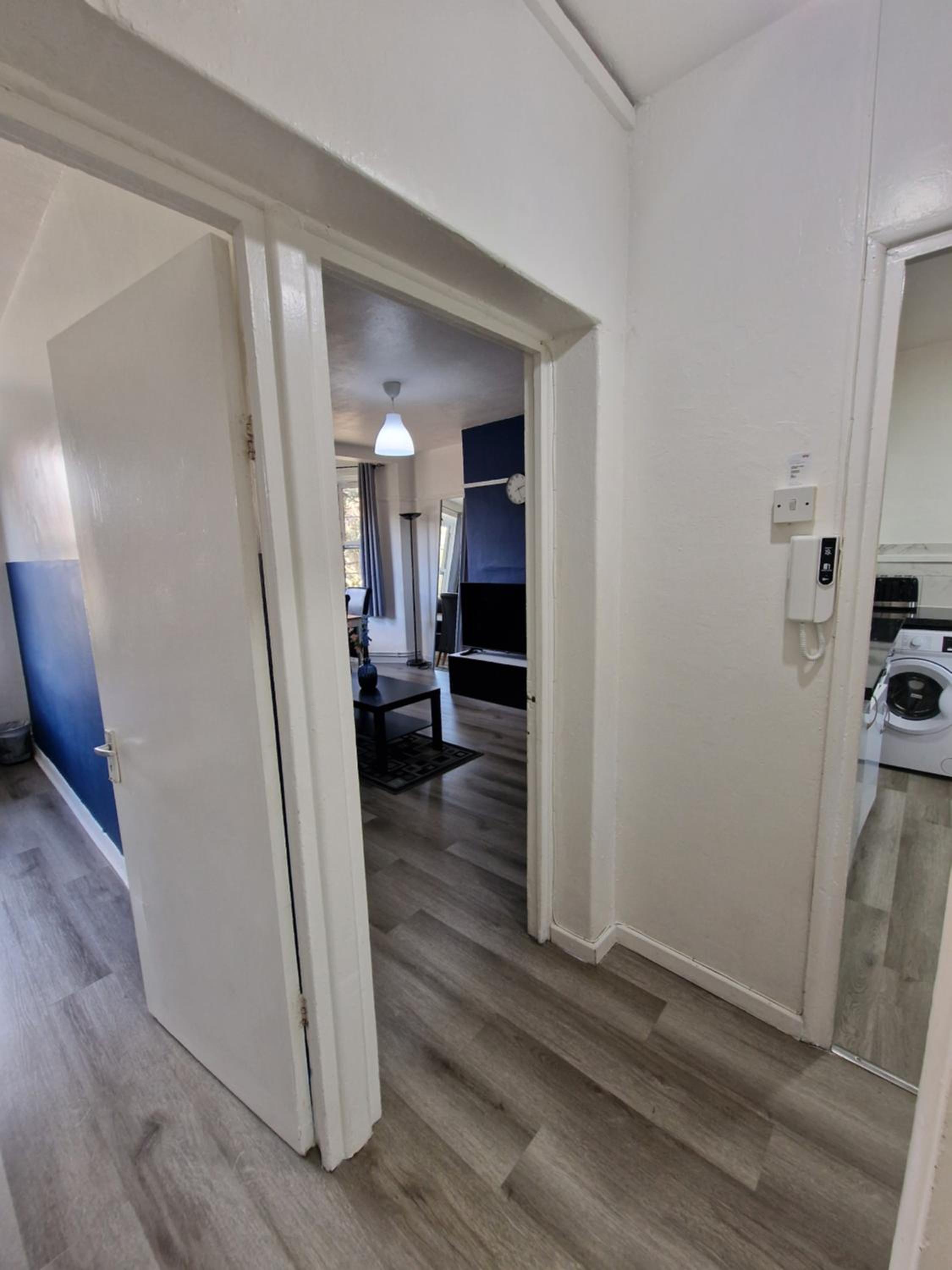 Comfortable 2 bedrooms flat in Oval Central London