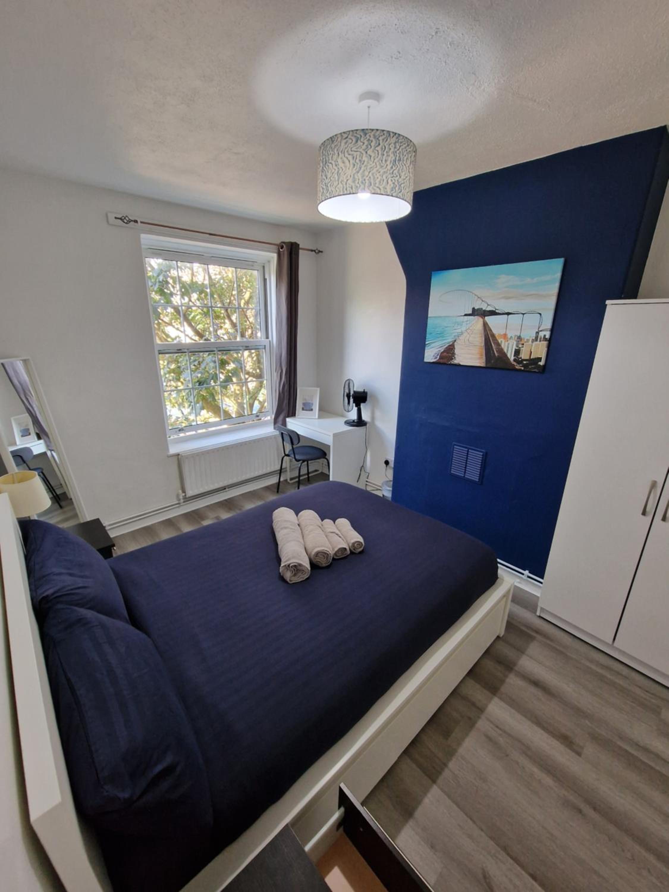 Comfortable 2 bedrooms flat in Oval Central London