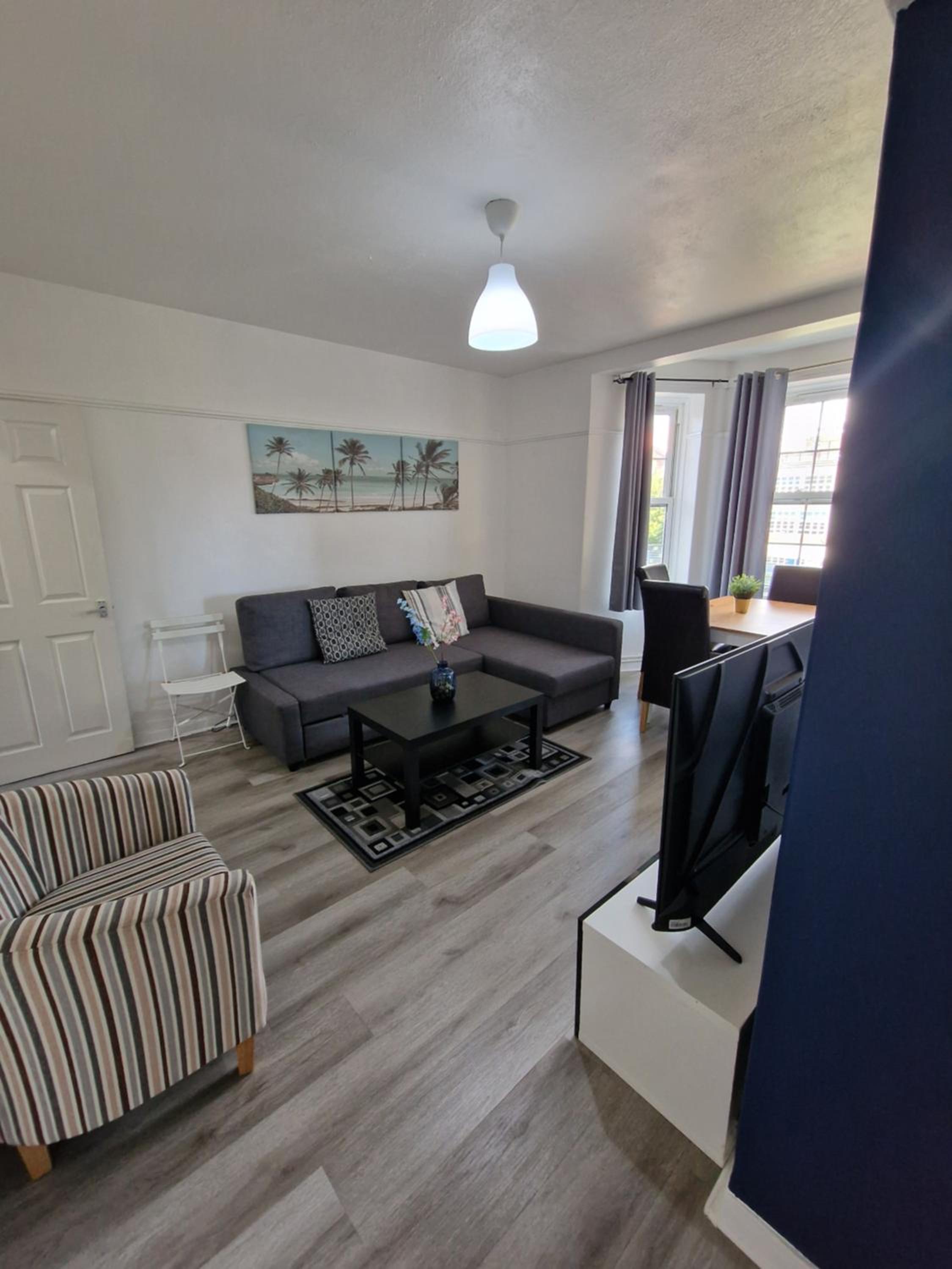 Comfortable 2 bedrooms flat in Oval Central London