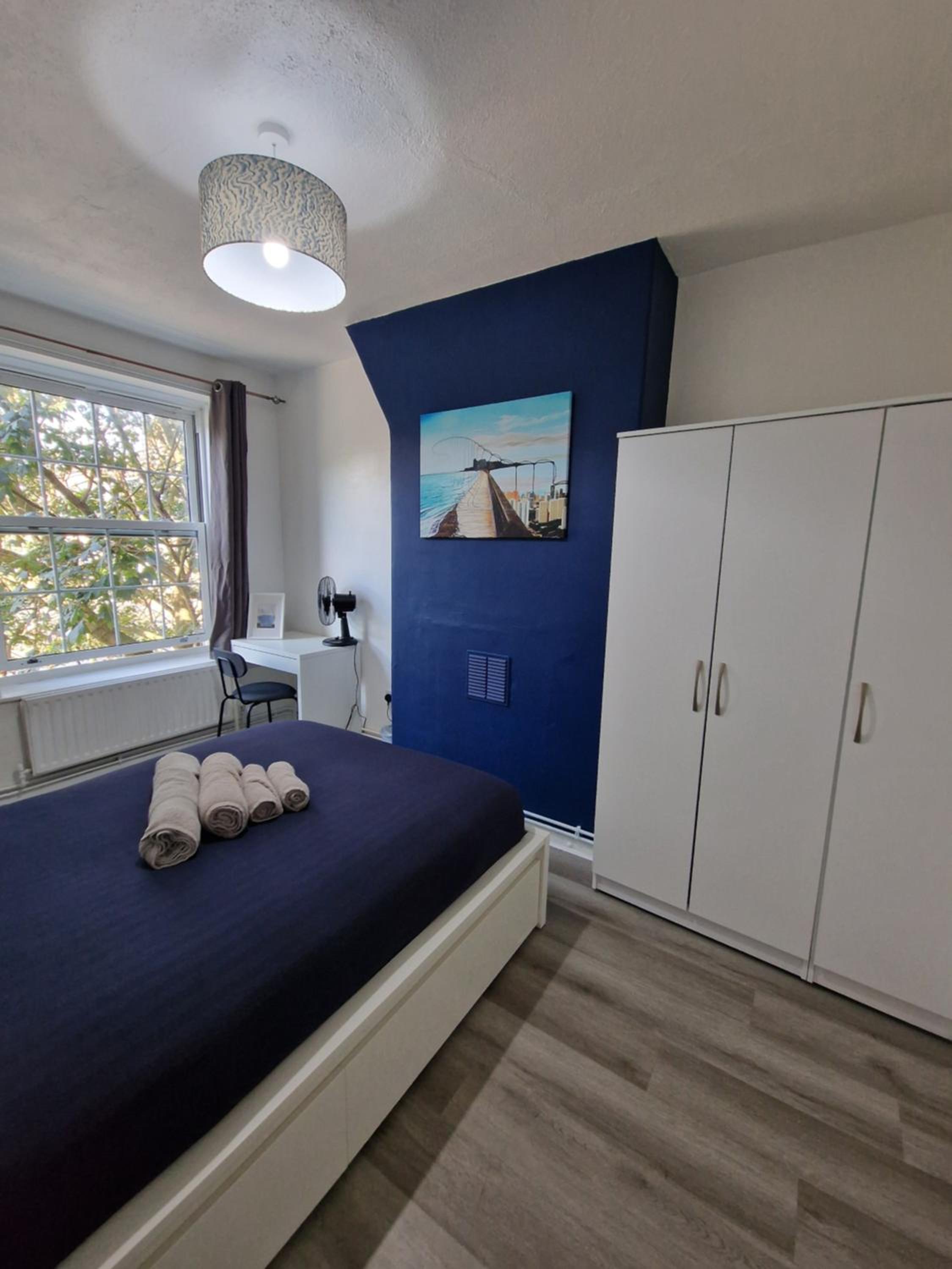 Comfortable 2 bedrooms flat in Oval Central London