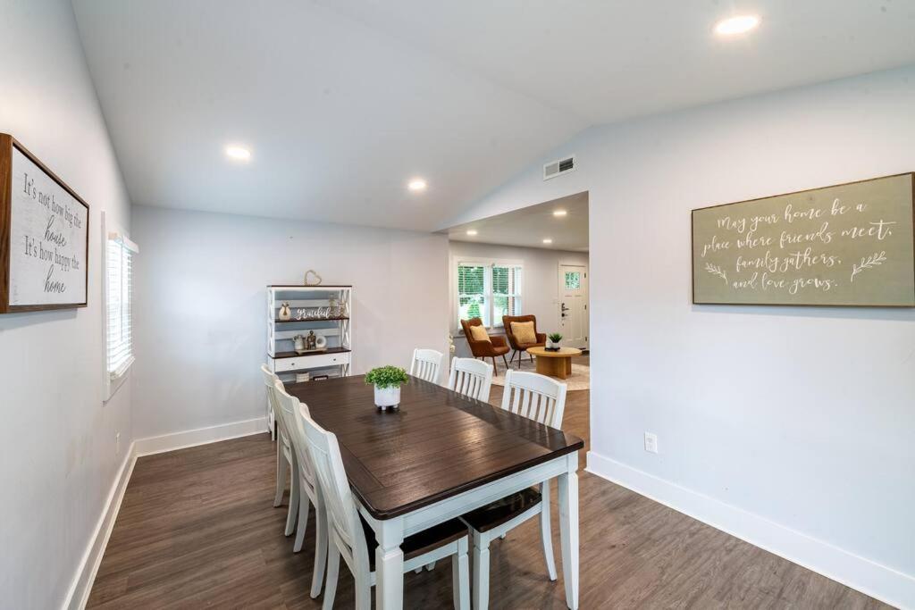 Richburg Vacations - Charming Modern Cozy Home! - Property Image 4